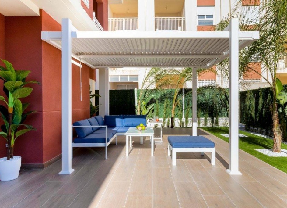 Återförsäljning - Fristående villa -
Orihuela Costa