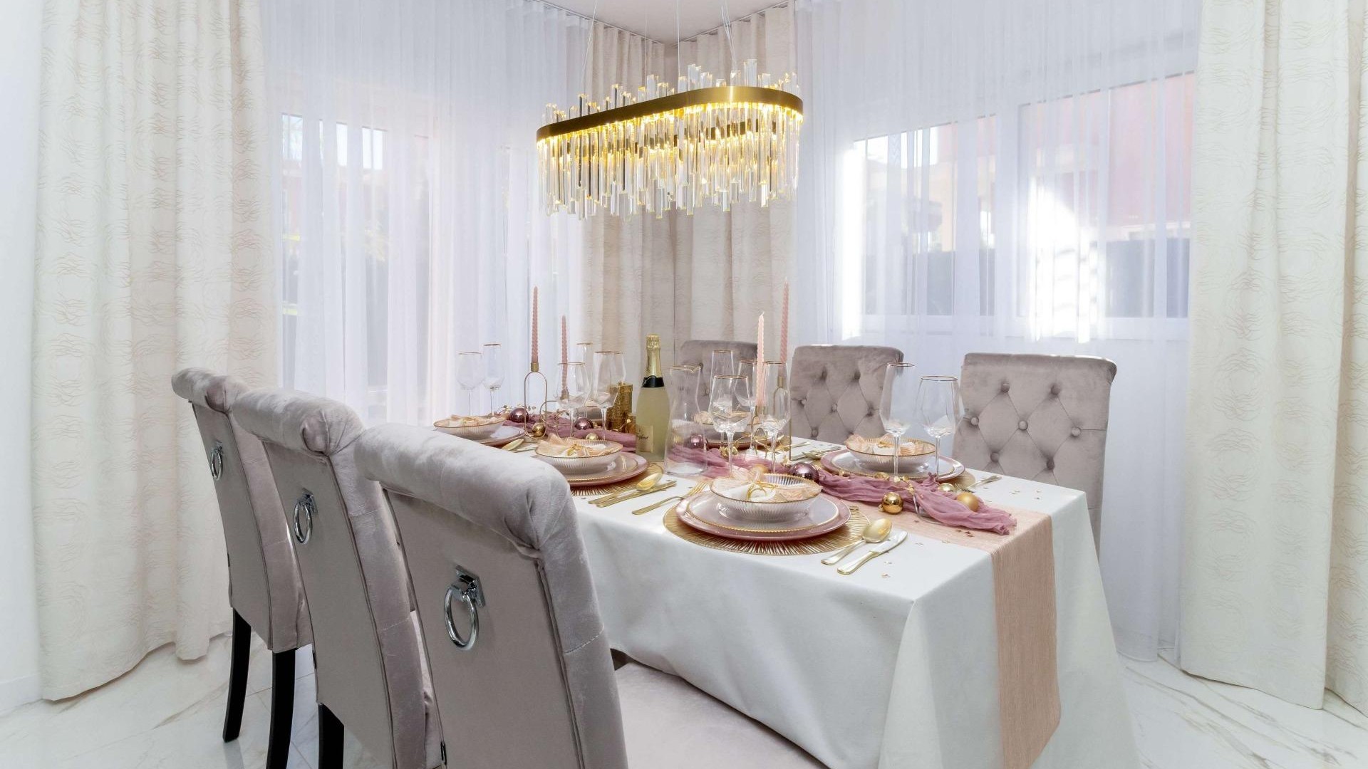 Återförsäljning - Fristående villa -
Orihuela Costa