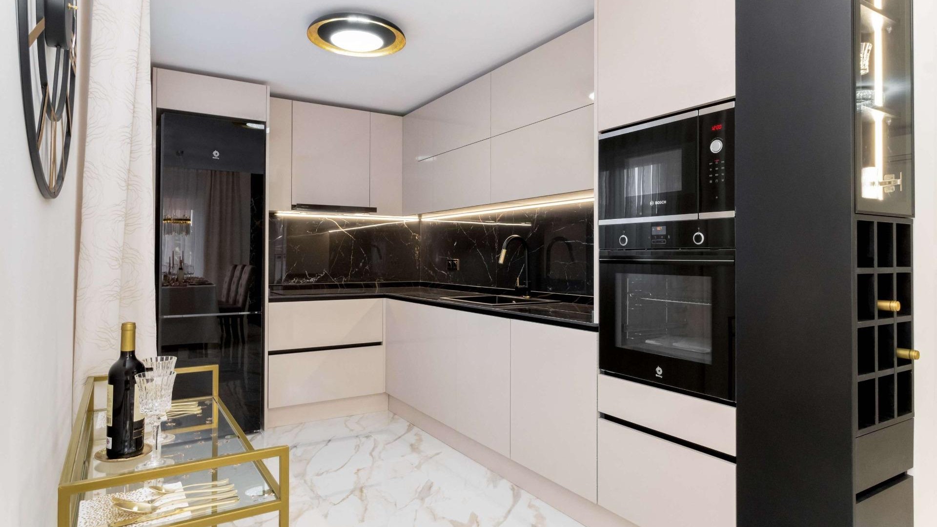 Återförsäljning - Fristående villa -
Orihuela Costa