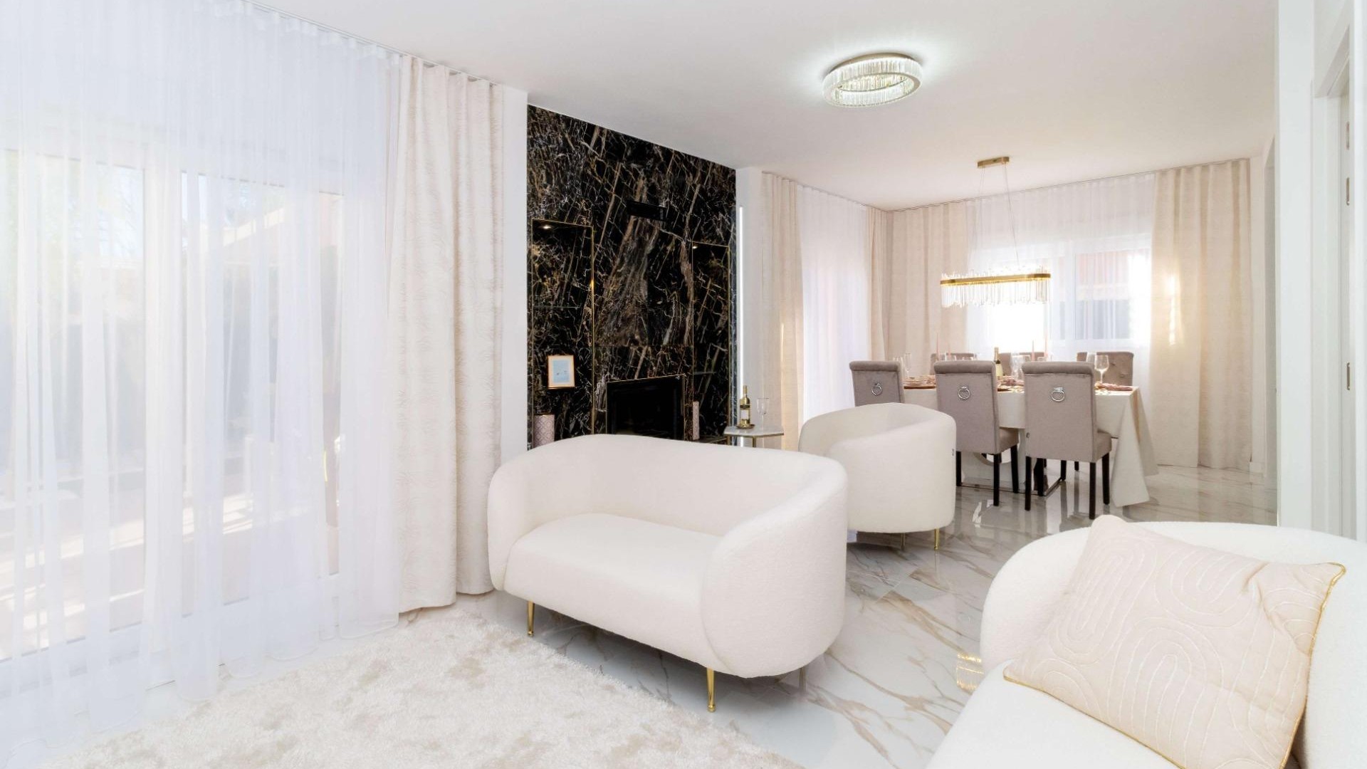 Återförsäljning - Fristående villa -
Orihuela Costa