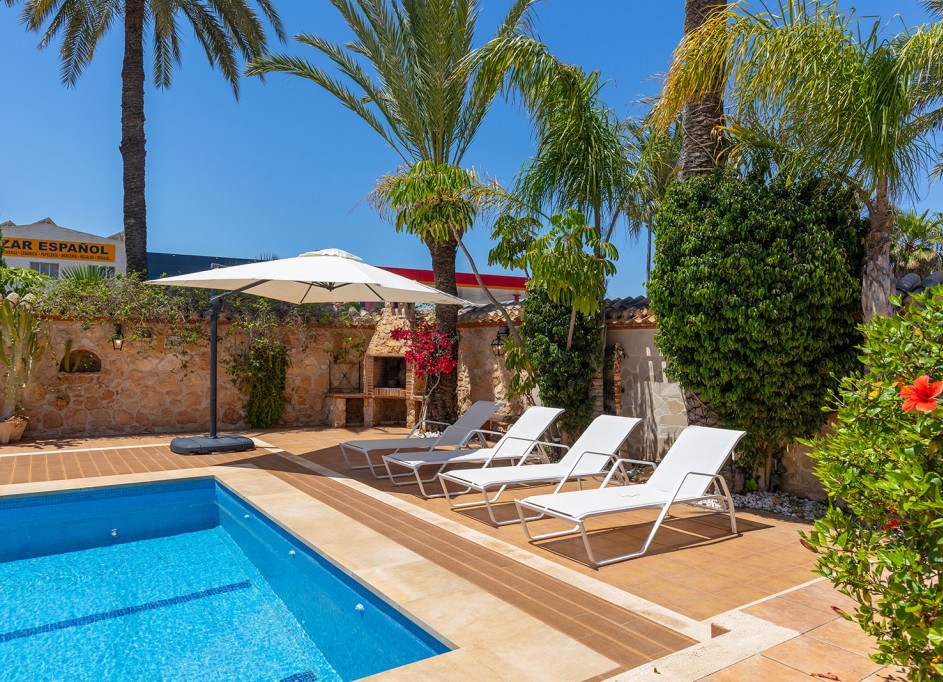 Återförsäljning - Fristående villa -
Orihuela - Orihuela Costa