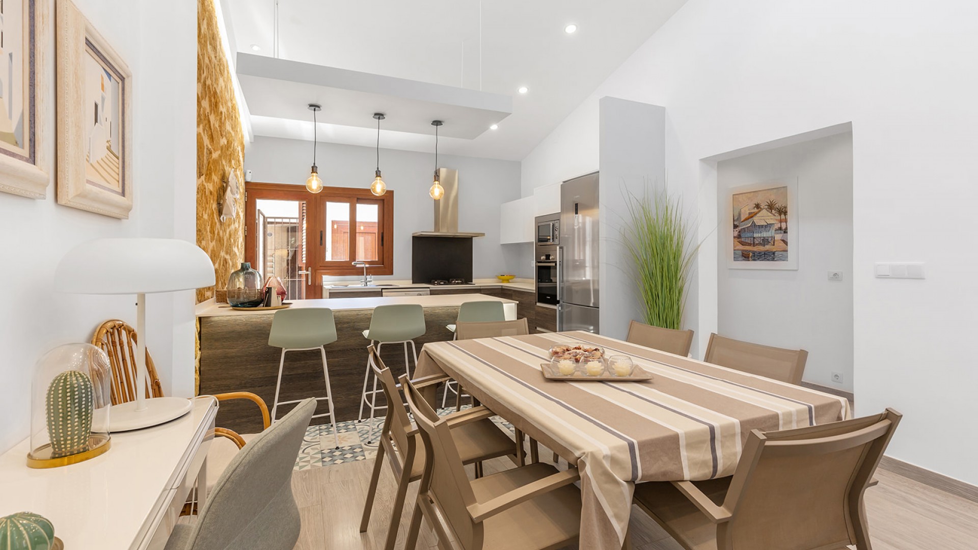 Återförsäljning - Fristående villa -
Orihuela - Orihuela Costa