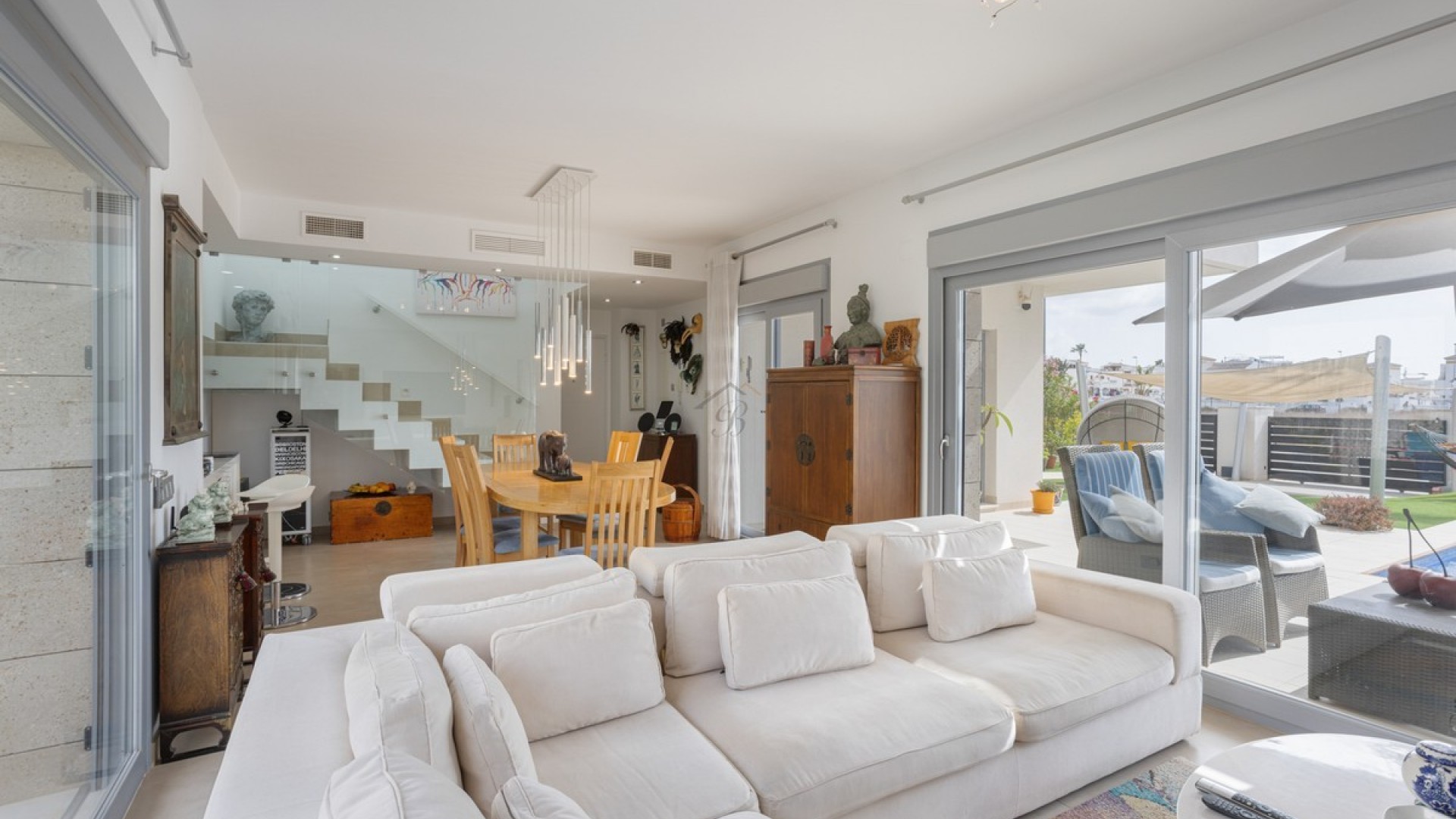 Återförsäljning - Fristående villa -
Orihuela - Vistabella Golf