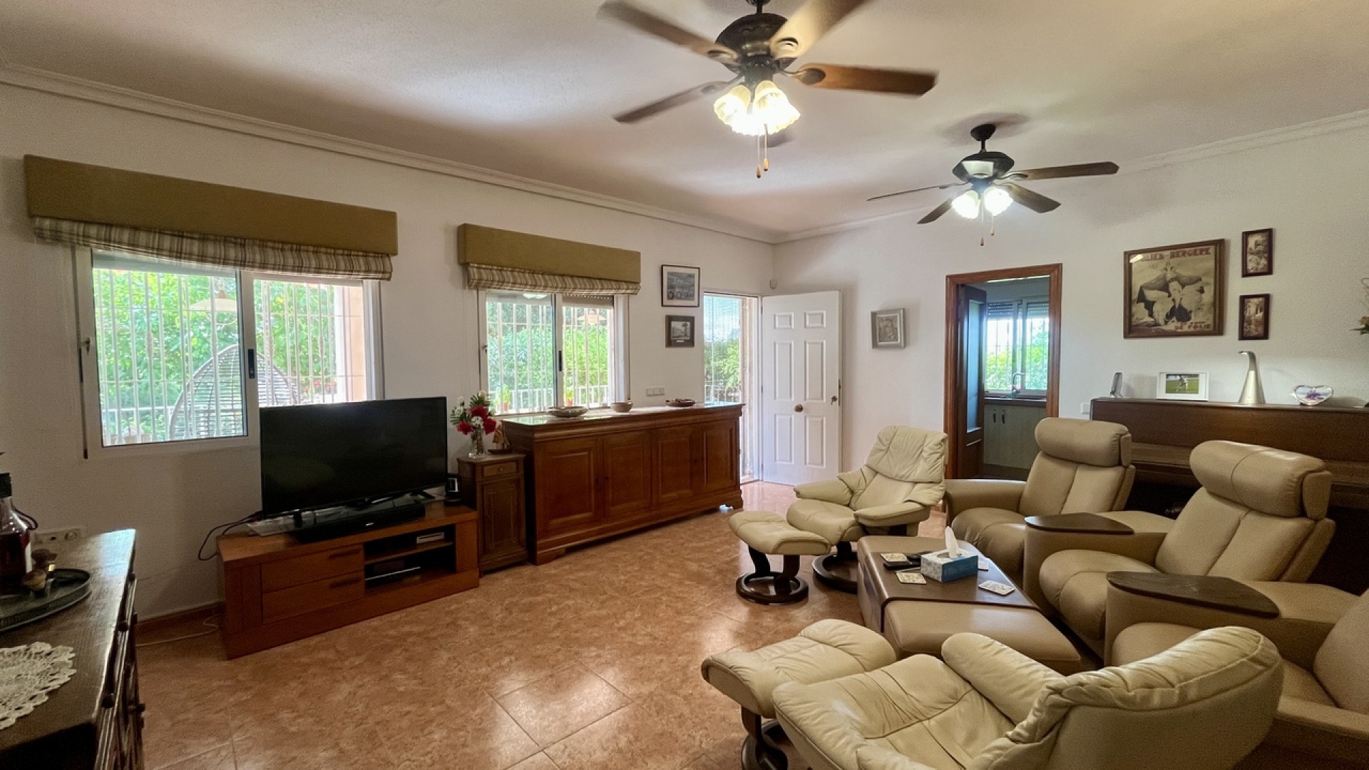 Återförsäljning - Fristående villa -
Orihuela