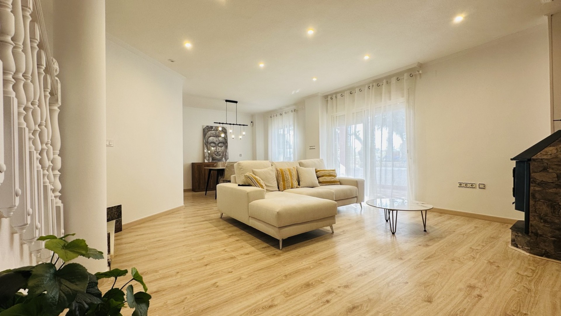 Återförsäljning - Fristående villa -
Orihuela