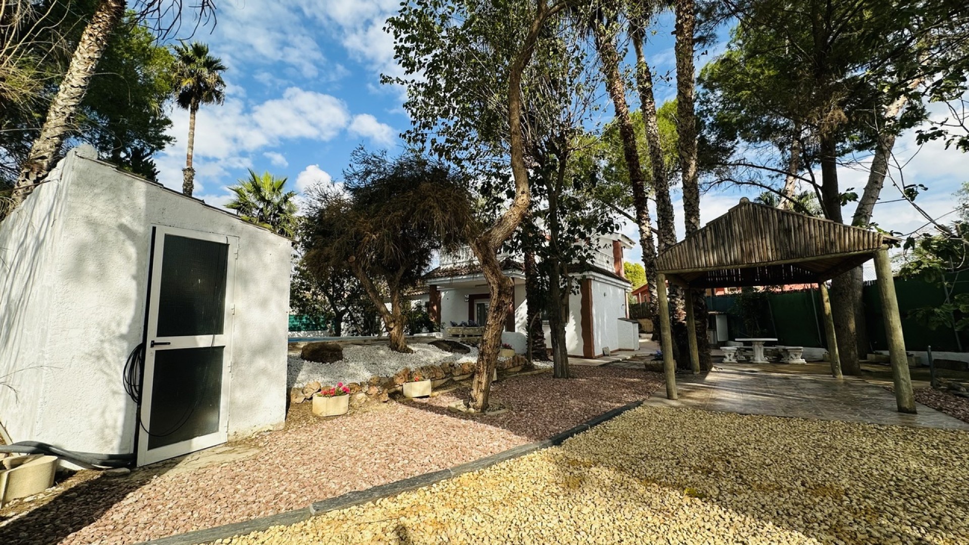 Återförsäljning - Fristående villa -
Orihuela