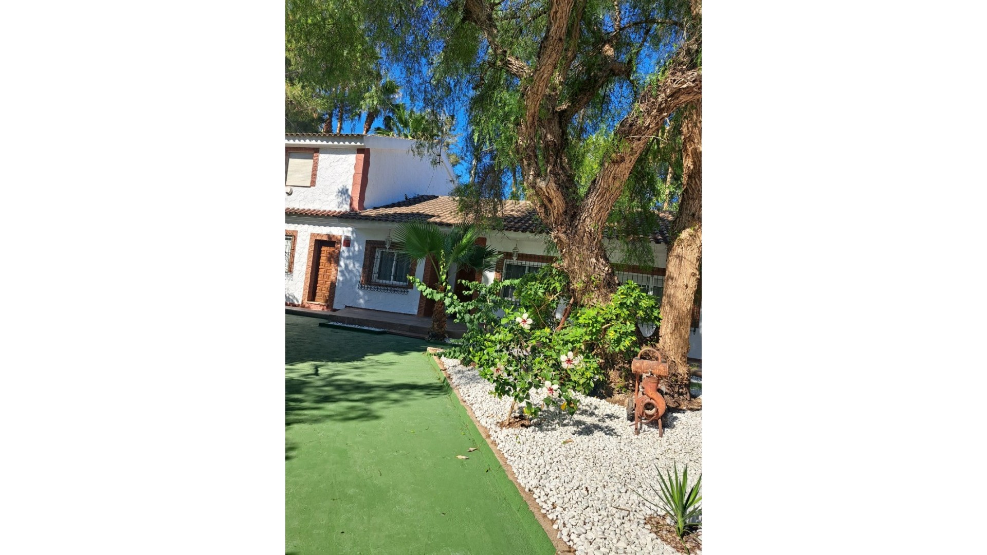 Återförsäljning - Fristående villa -
Orihuela