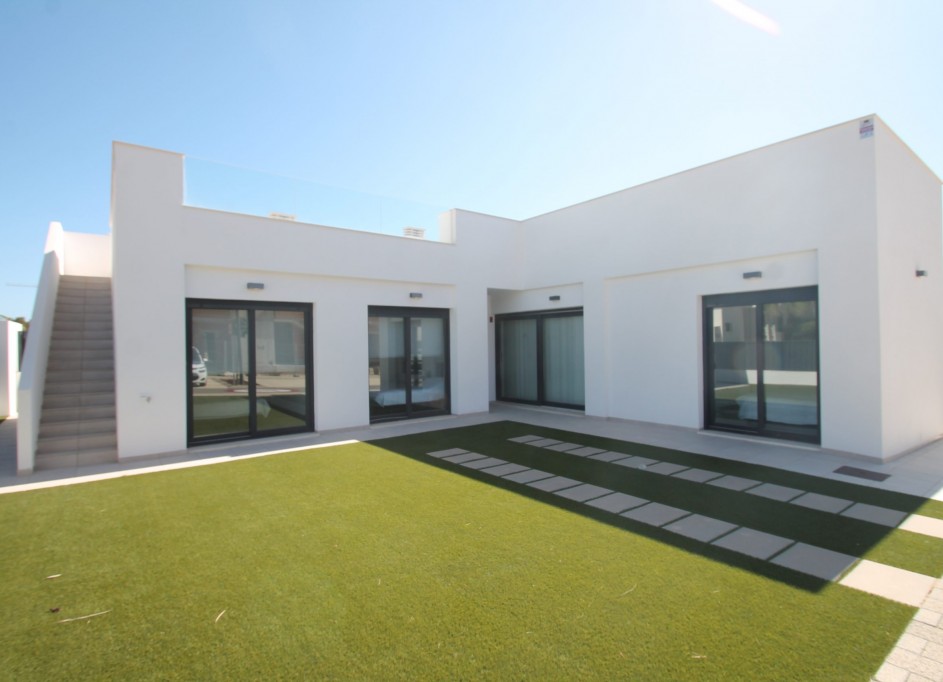 Återförsäljning - Fristående villa -
Pilar de la Horadada