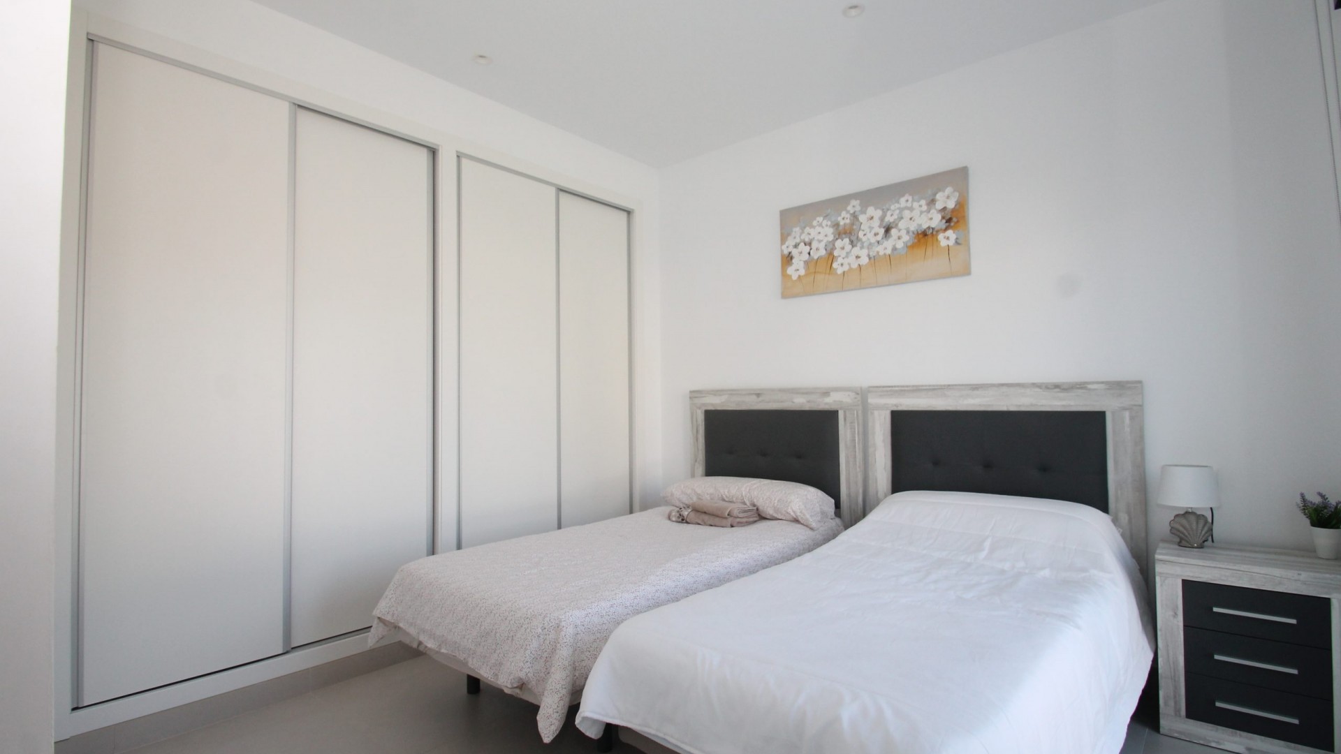 Återförsäljning - Fristående villa -
Pilar de la Horadada