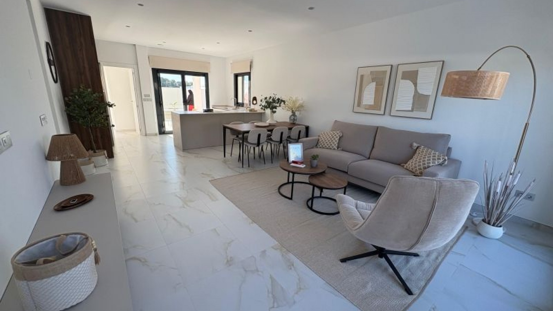 Återförsäljning - Fristående villa -
Pinar de Campoverde