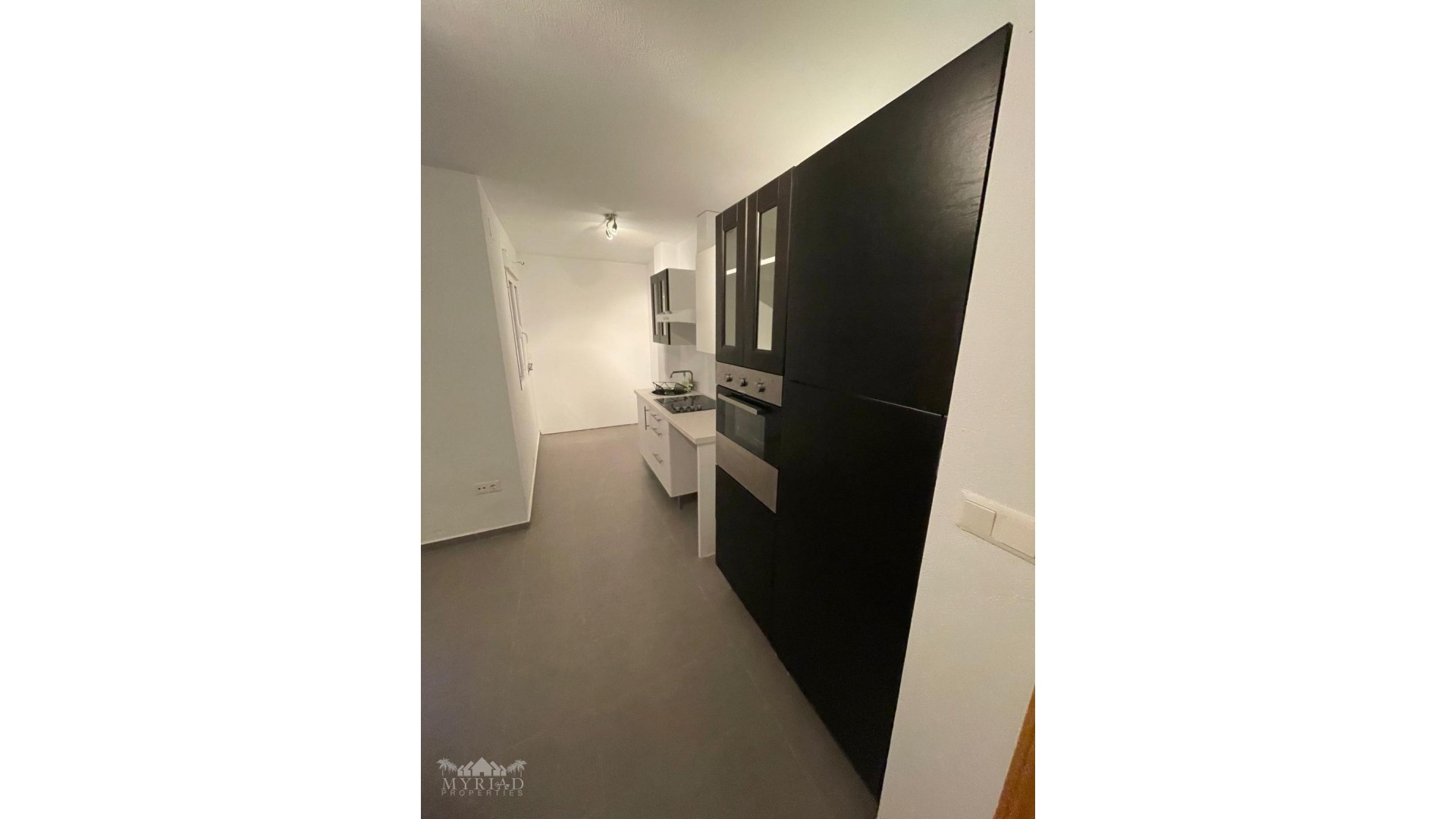 Återförsäljning - Fristående villa -
Pinoso - Pinoso Alicante