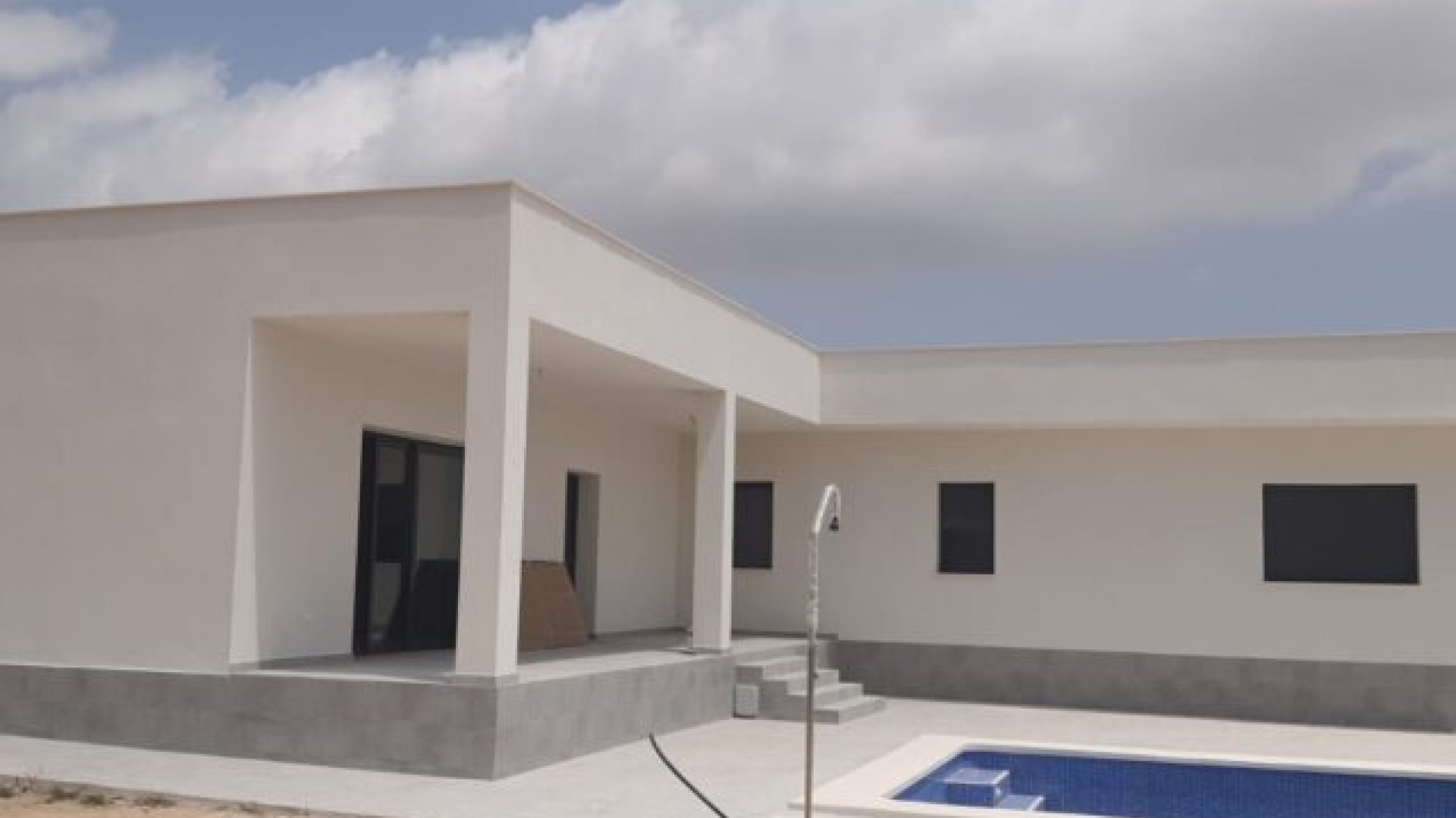 Återförsäljning - Fristående villa -
Pinoso