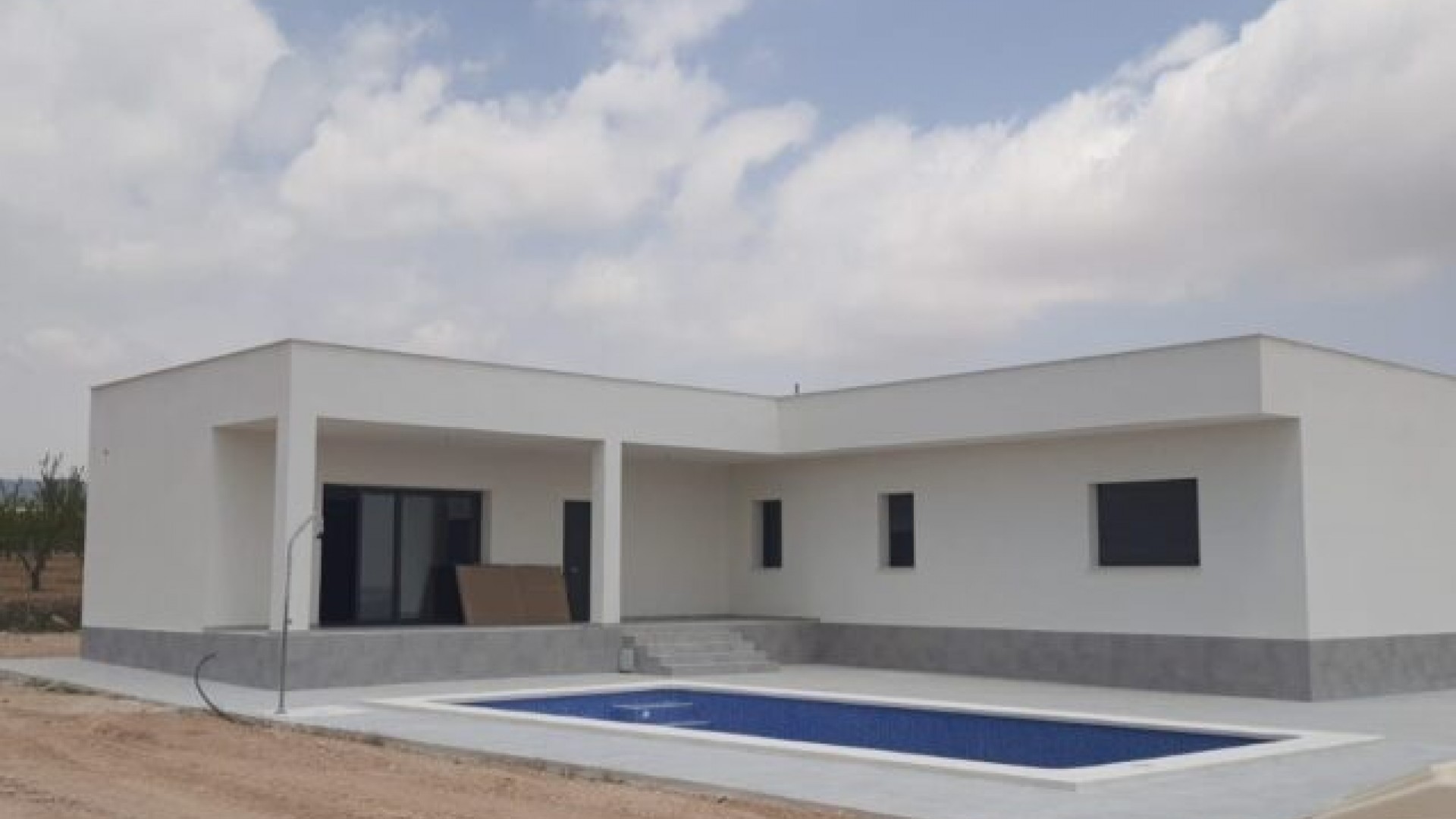 Återförsäljning - Fristående villa -
Pinoso