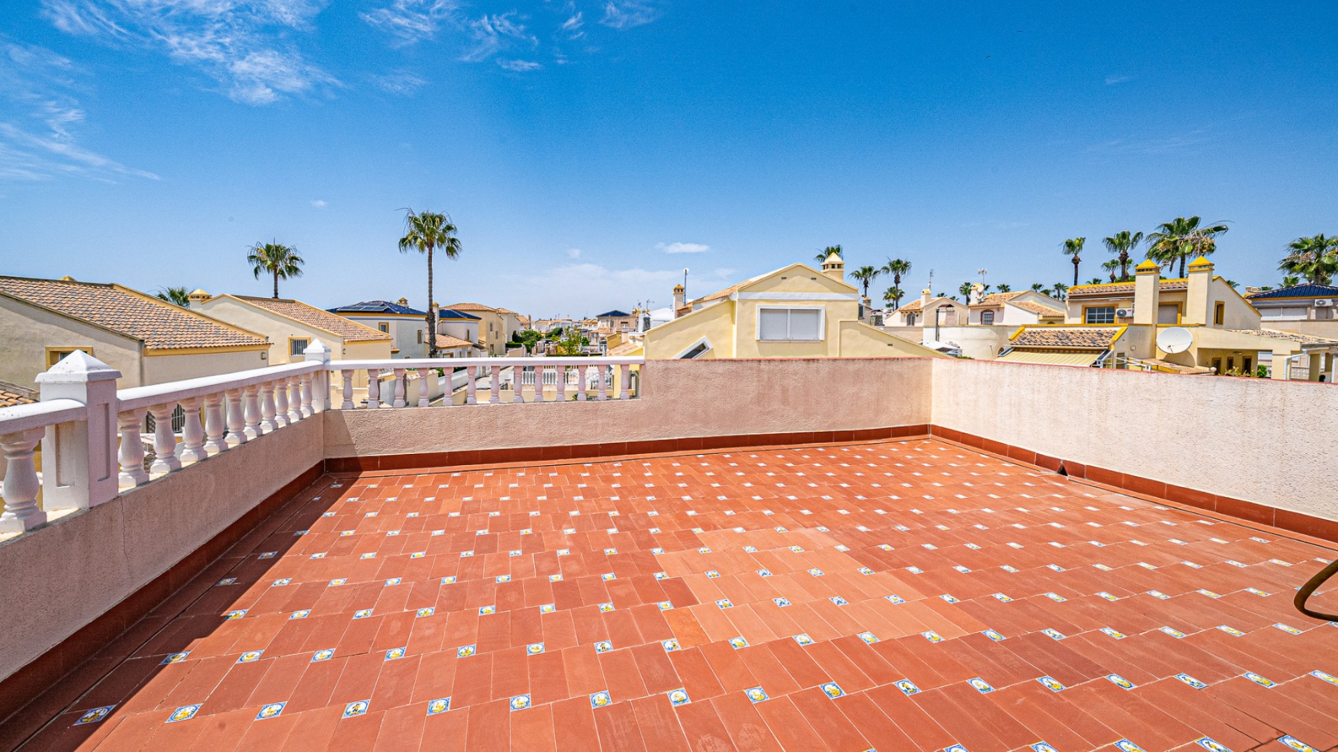 Återförsäljning - Fristående villa -
Playa Flamenca - Montilla