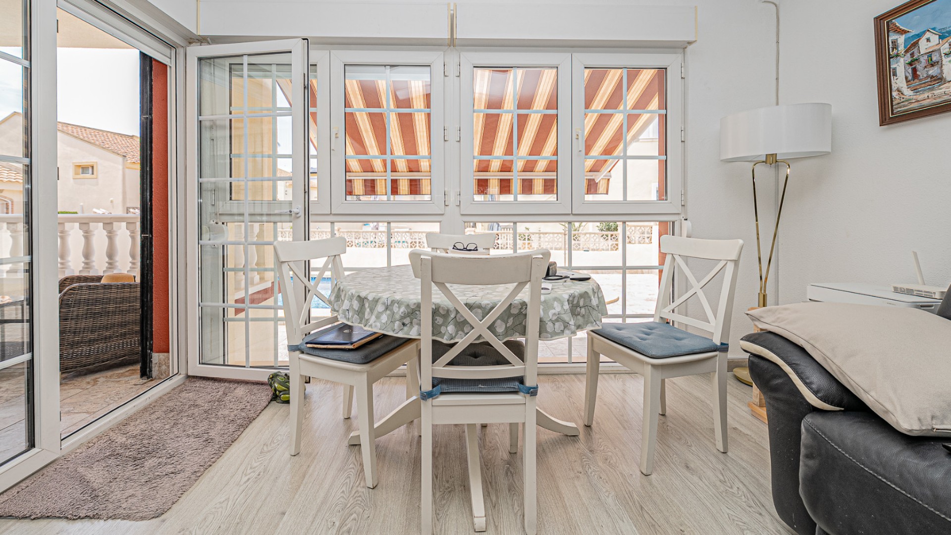 Återförsäljning - Fristående villa -
Playa Flamenca - Montilla