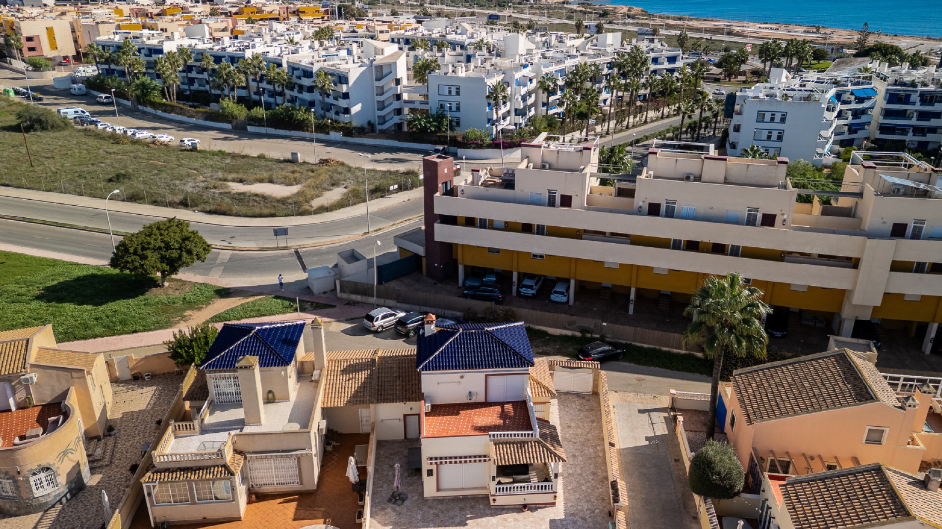 Återförsäljning - Fristående villa -
Playa Flamenca - Montilla