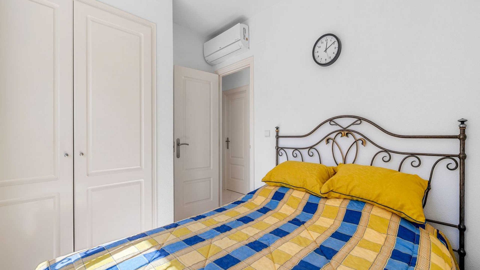 Återförsäljning - Fristående villa -
Rojales - Benimar 2