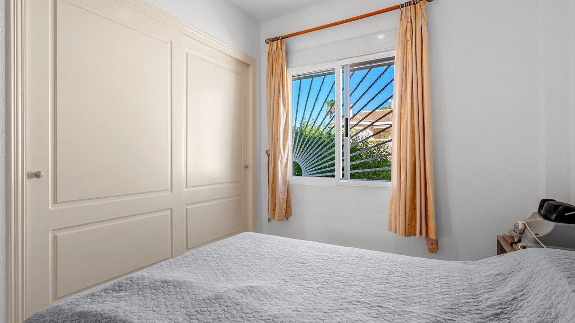 Återförsäljning - Fristående villa -
Rojales - Benimar 2