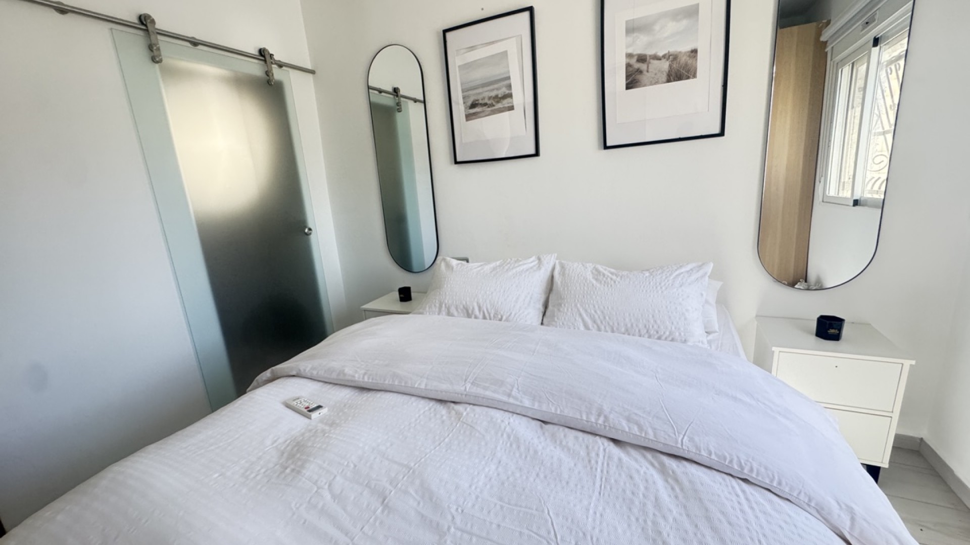 Återförsäljning - Fristående villa -
San Miguel de Salinas - Blue Lagoon