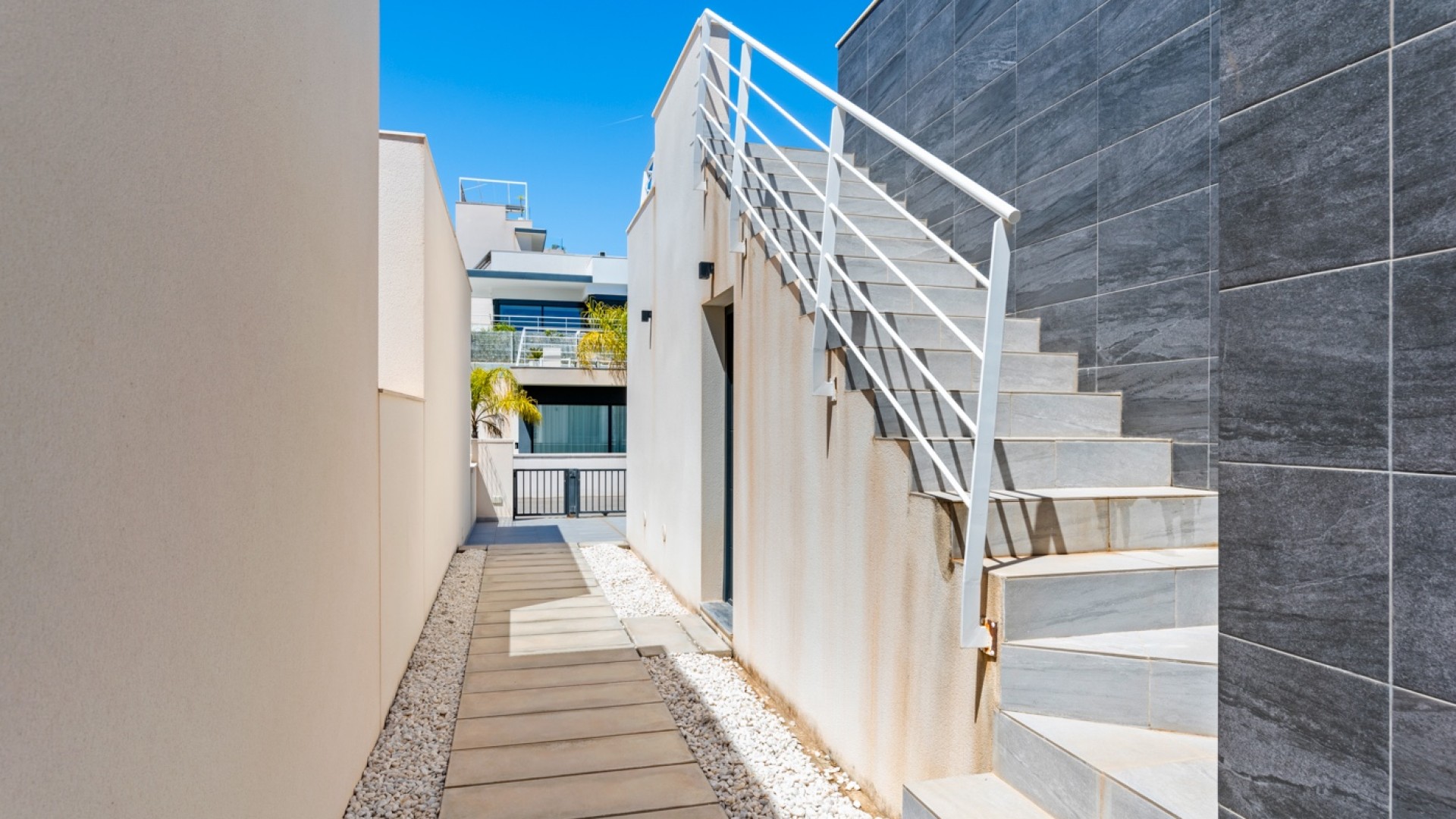 Återförsäljning - Fristående villa -
San Miguel de Salinas - Orihuela Costa