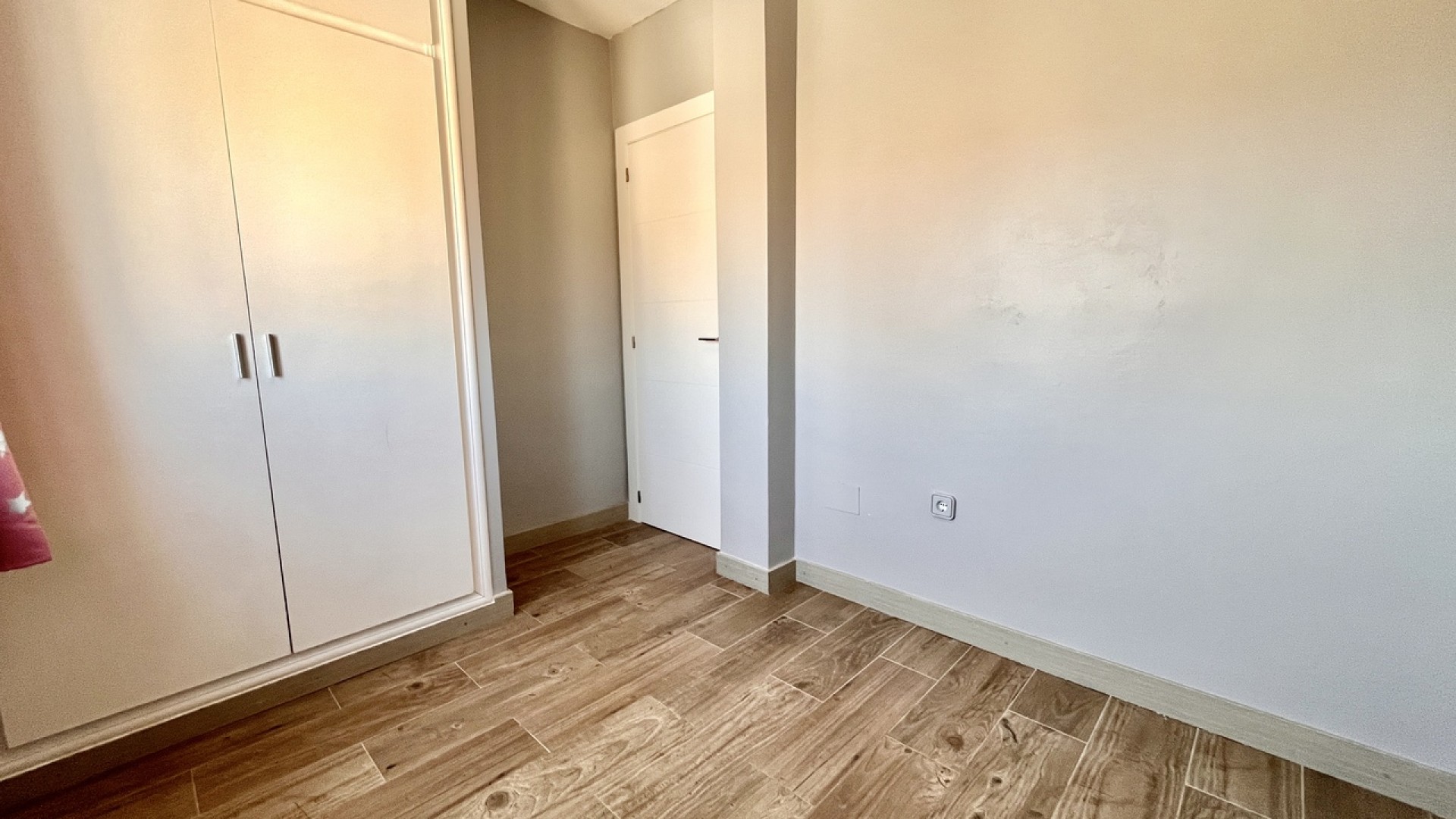 Återförsäljning - Fristående villa -
San Miguel de Salinas