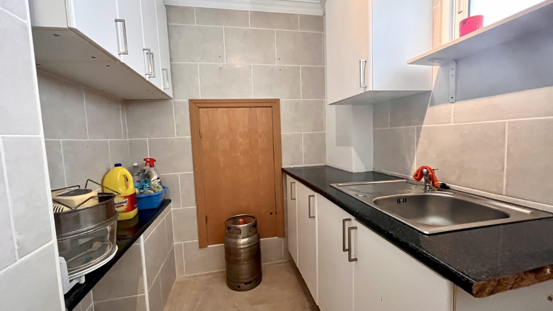 Återförsäljning - Fristående villa -
San Miguel de Salinas