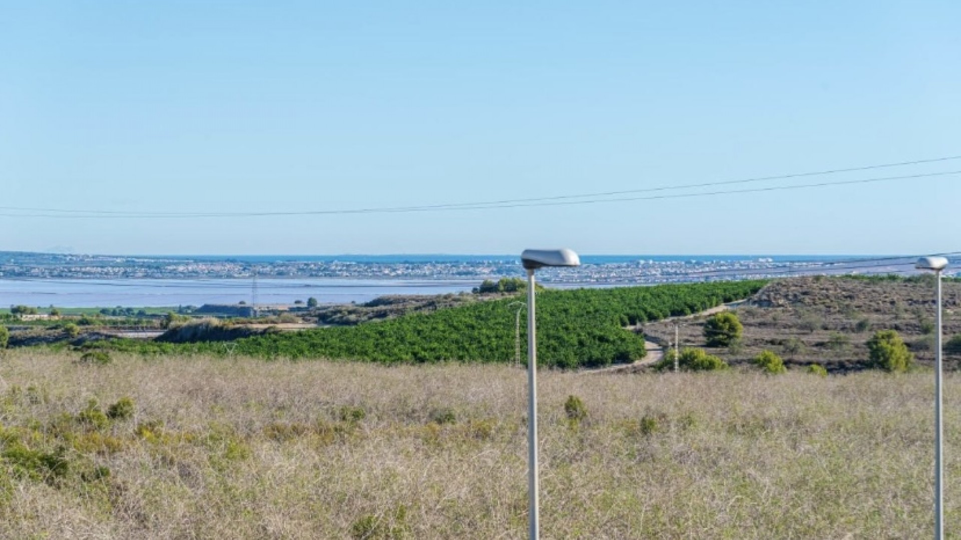 Återförsäljning - Fristående villa -
San Miguel de Salinas