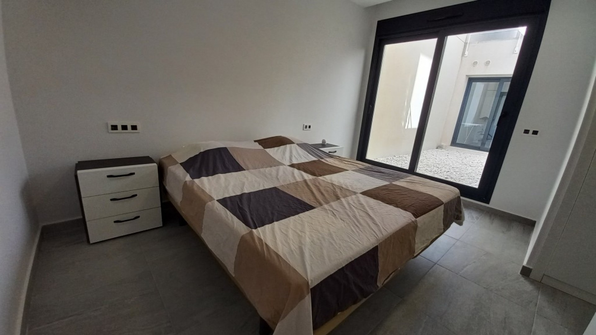 Återförsäljning - Fristående villa -
San Miguel de Salinas