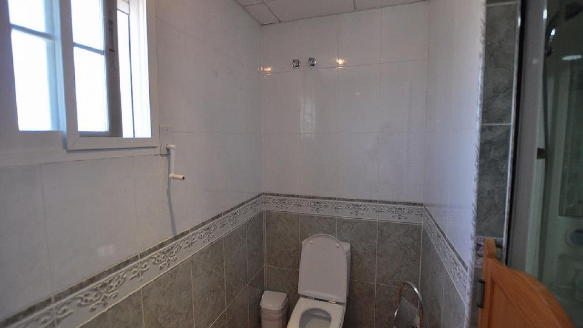 Återförsäljning - Fristående villa -
SAX