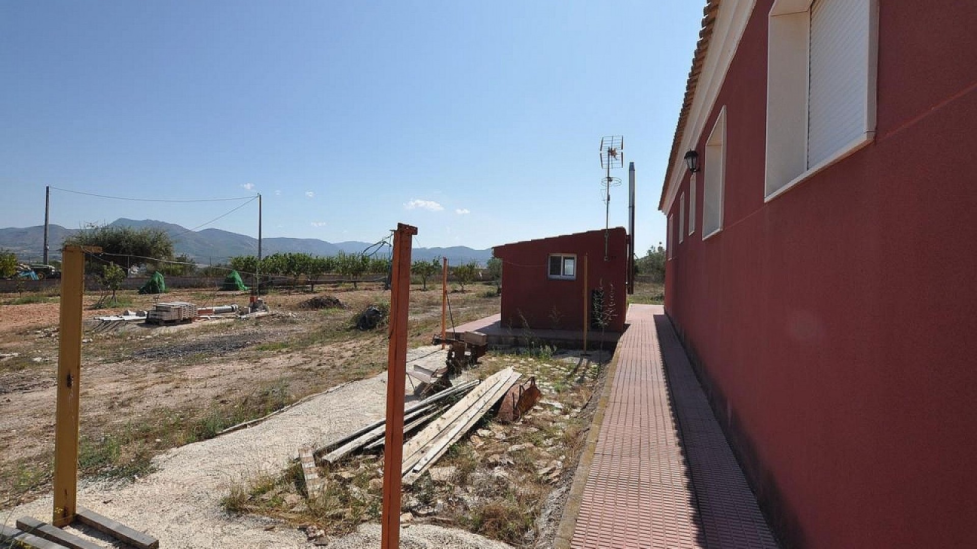 Återförsäljning - Fristående villa -
SAX