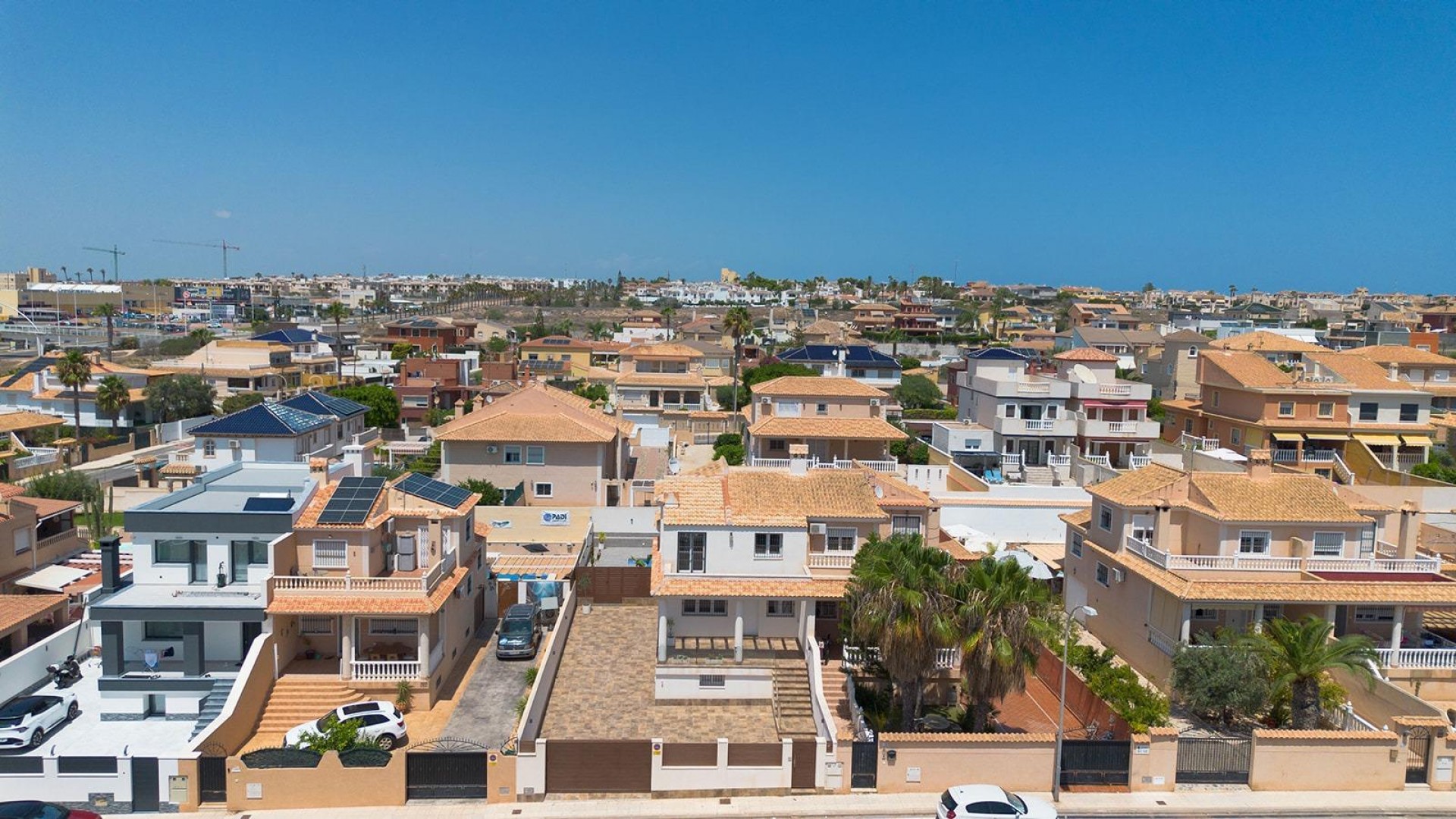 Återförsäljning - Fristående villa -
Torrevieja - Aguas Nuevas