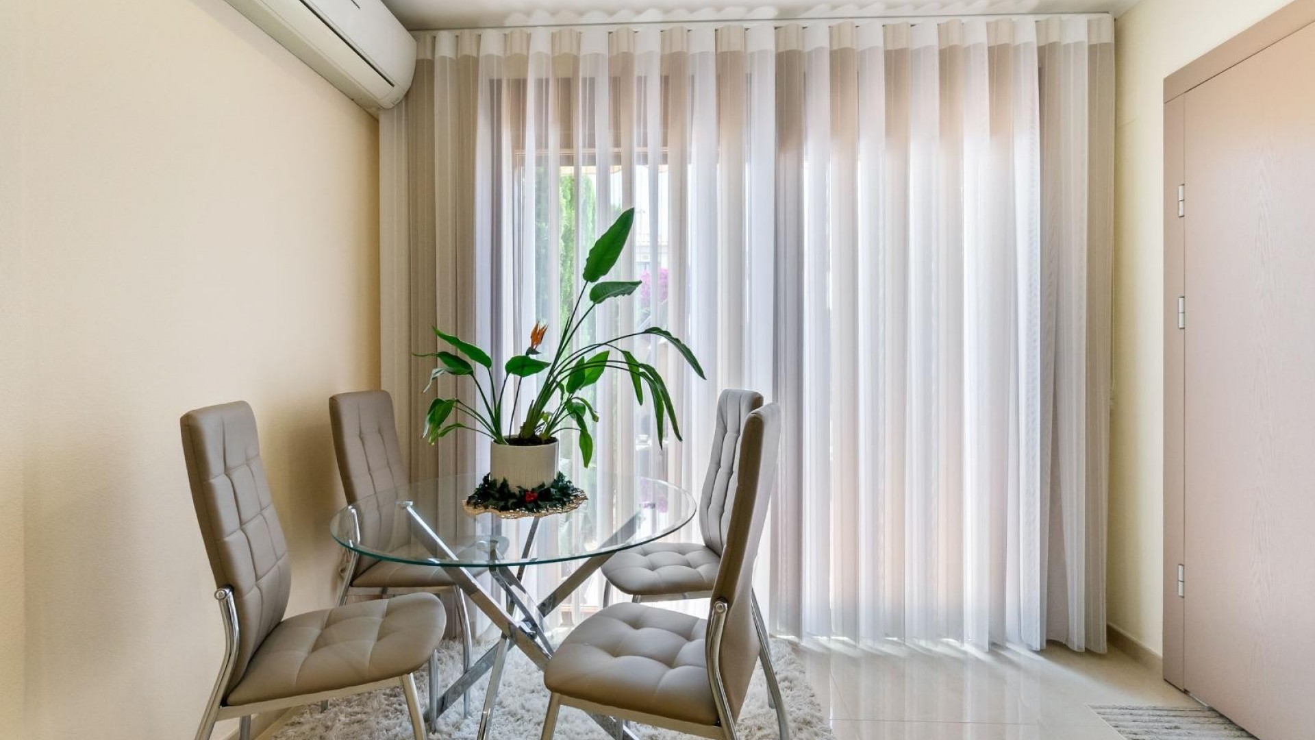 Återförsäljning - Fristående villa -
Torrevieja - Aguas Nuevas