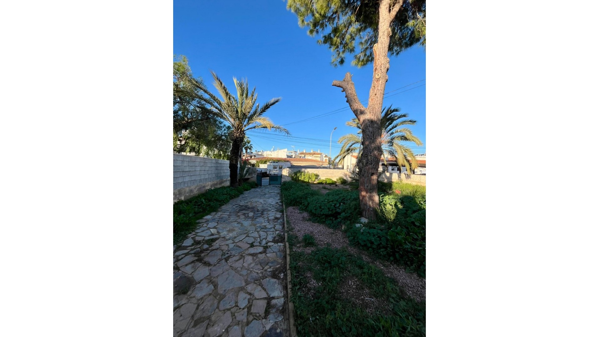 Återförsäljning - Fristående villa -
Torrevieja - Aguas Nuevas