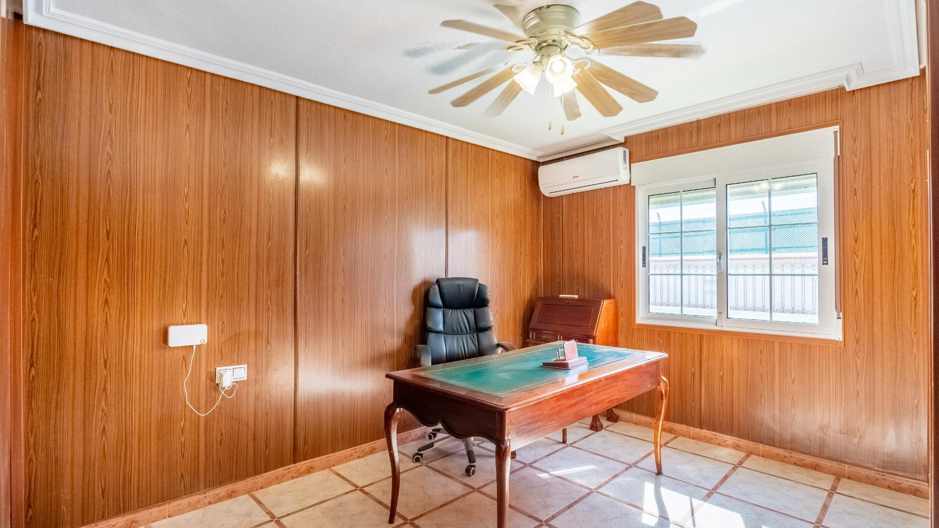 Återförsäljning - Fristående villa -
Torrevieja - El chaparral