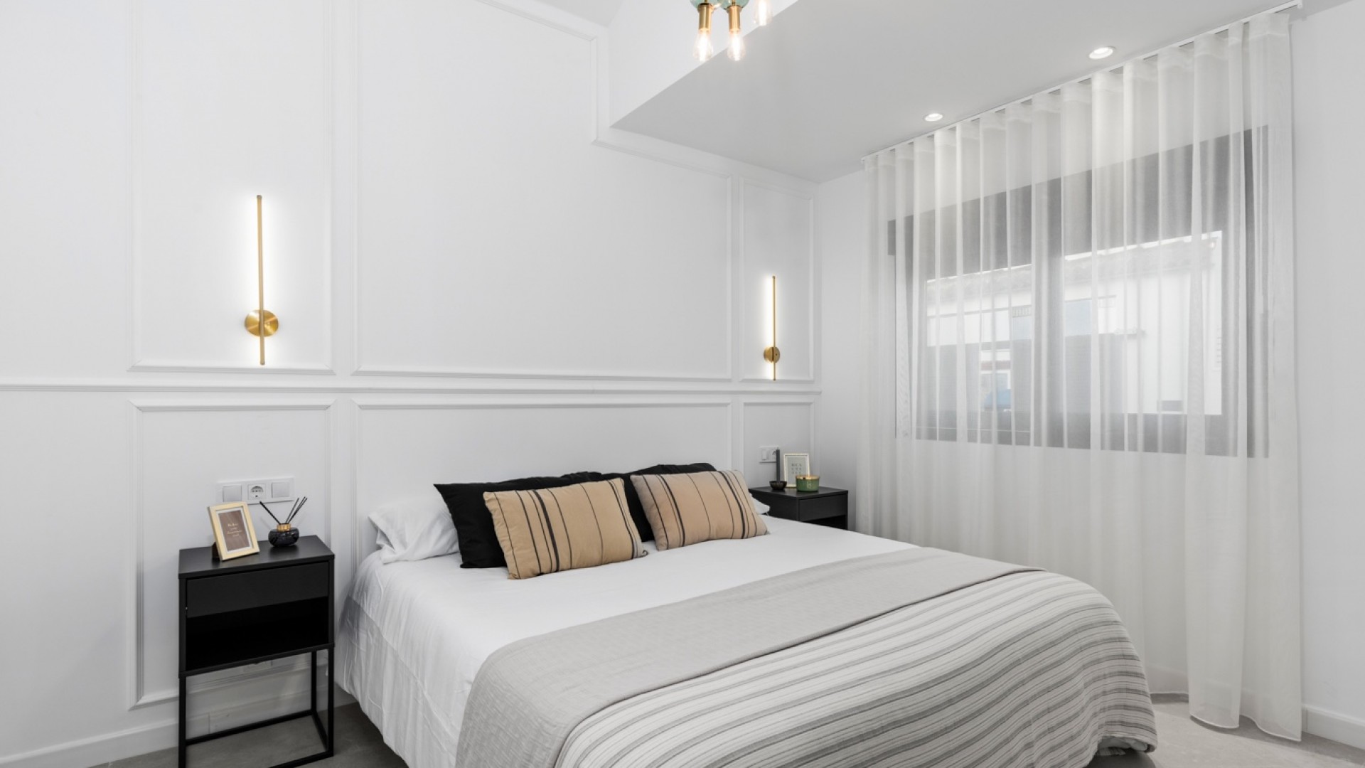 Återförsäljning - Fristående villa -
Torrevieja - El chaparral