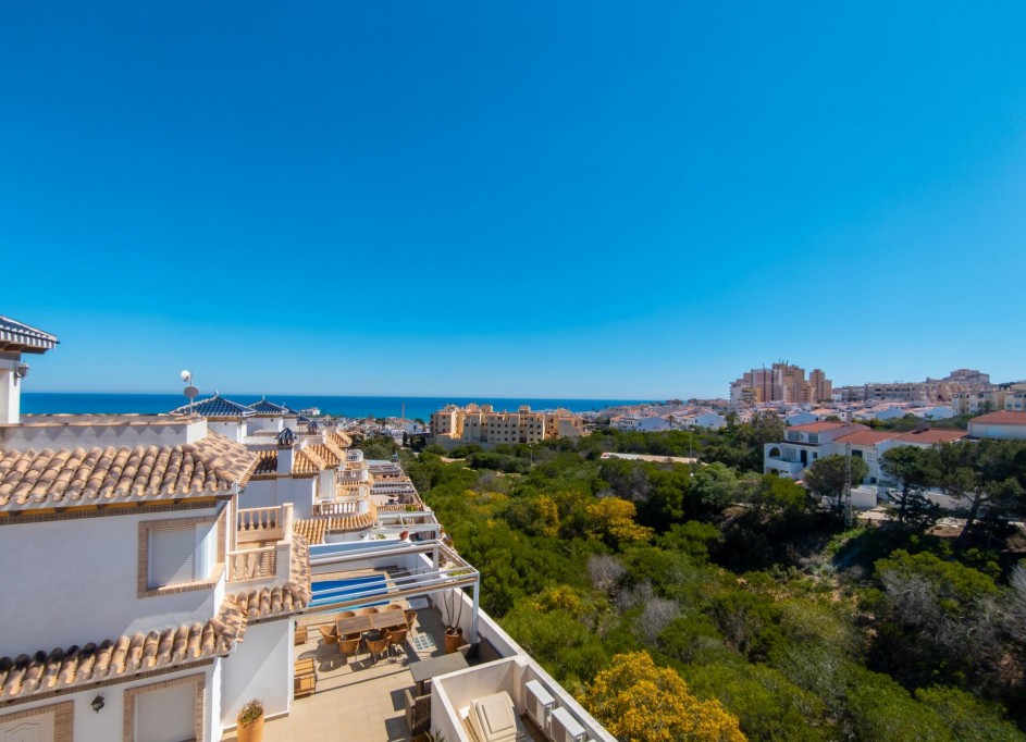Återförsäljning - Fristående villa -
Torrevieja - La Mata