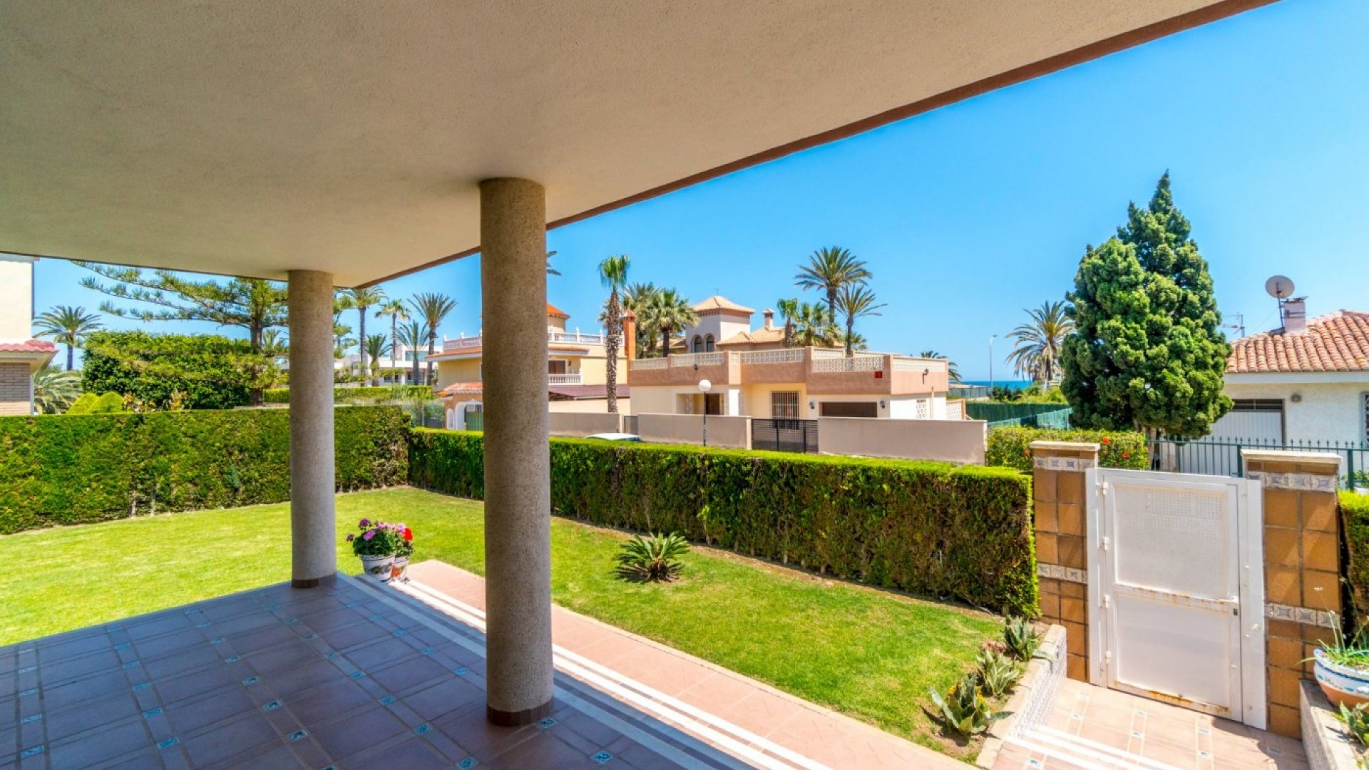 Återförsäljning - Fristående villa -
Torrevieja - La veleta