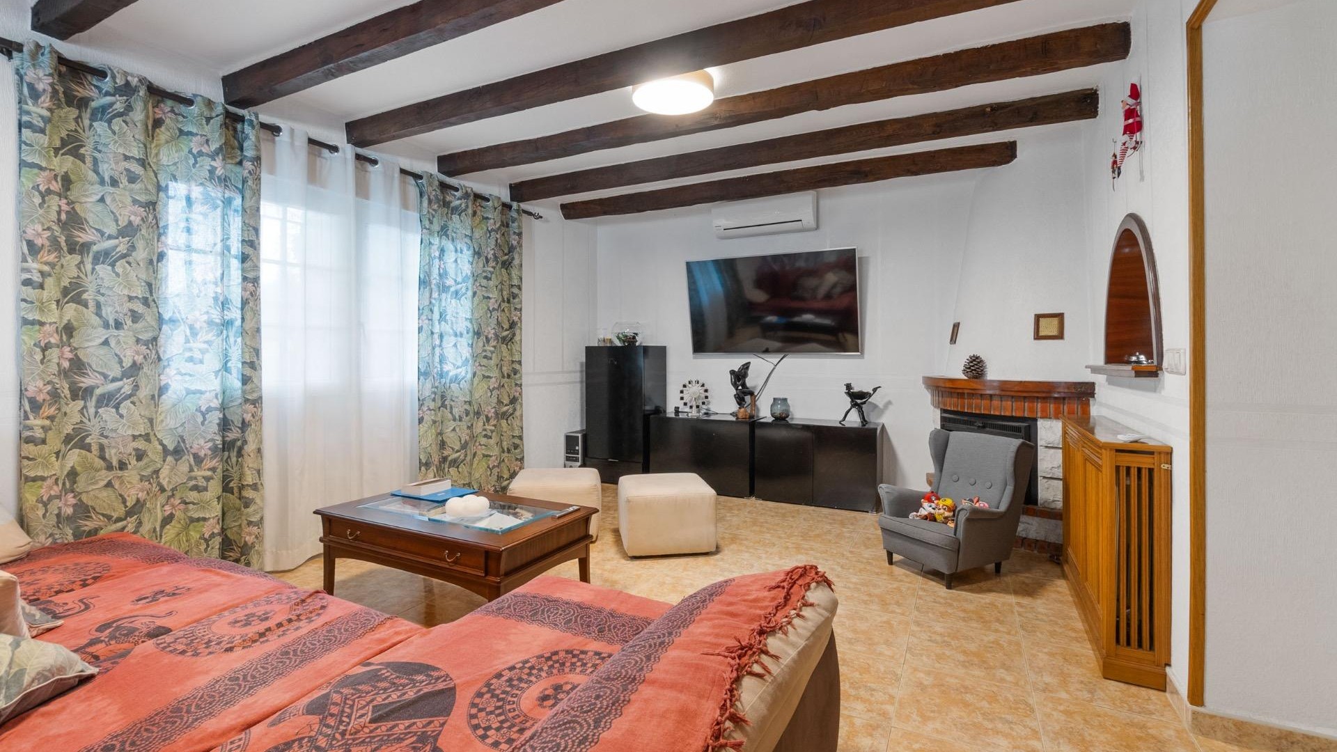 Återförsäljning - Fristående villa -
Torrevieja - Los balcones