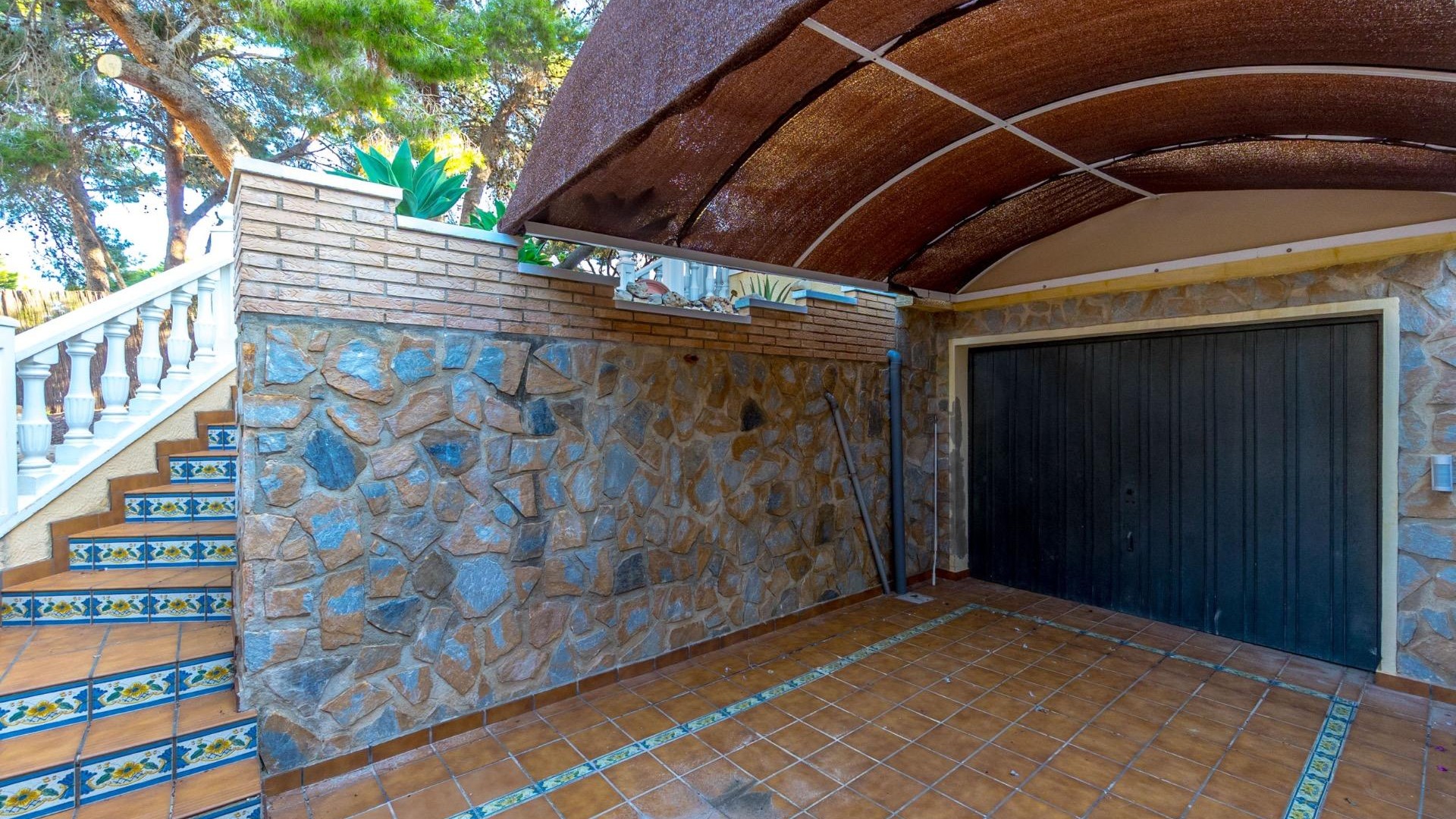 Återförsäljning - Fristående villa -
Torrevieja - Los balcones