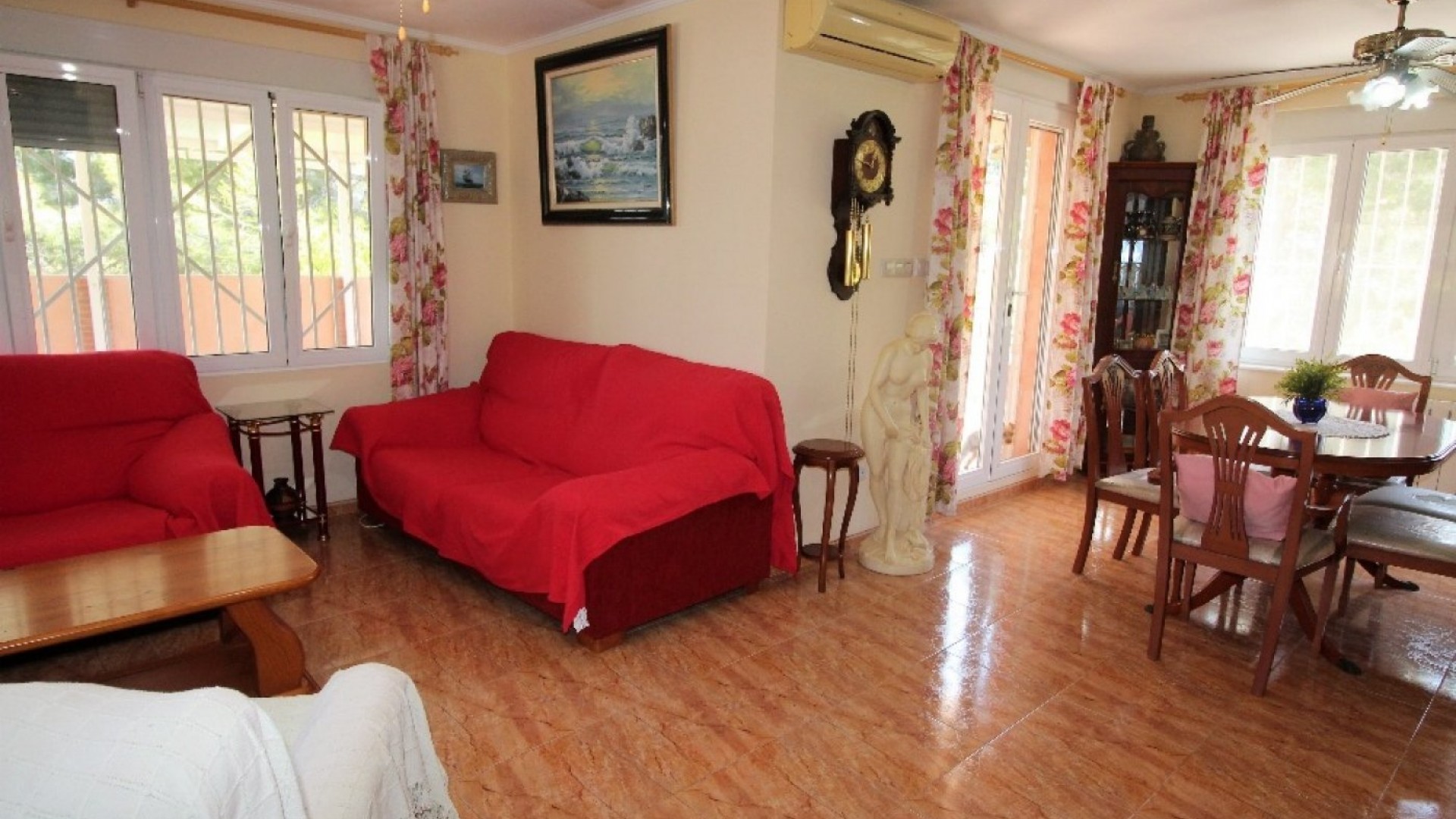 Återförsäljning - Fristående villa -
Torrevieja - Los Balcones