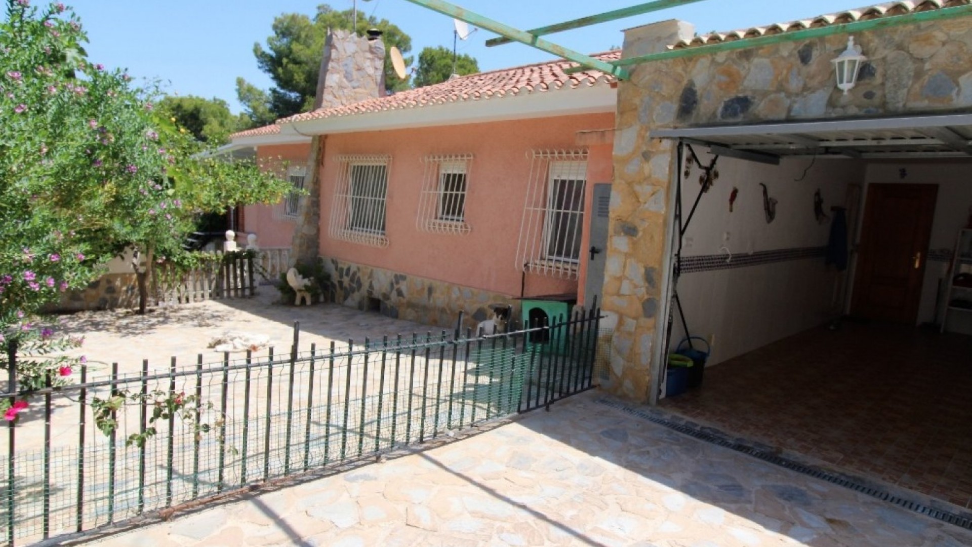 Återförsäljning - Fristående villa -
Torrevieja - Los Balcones