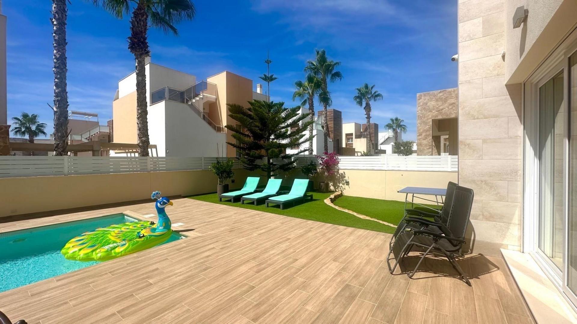 Återförsäljning - Fristående villa -
Torrevieja - Miramar - Torre del Moro
