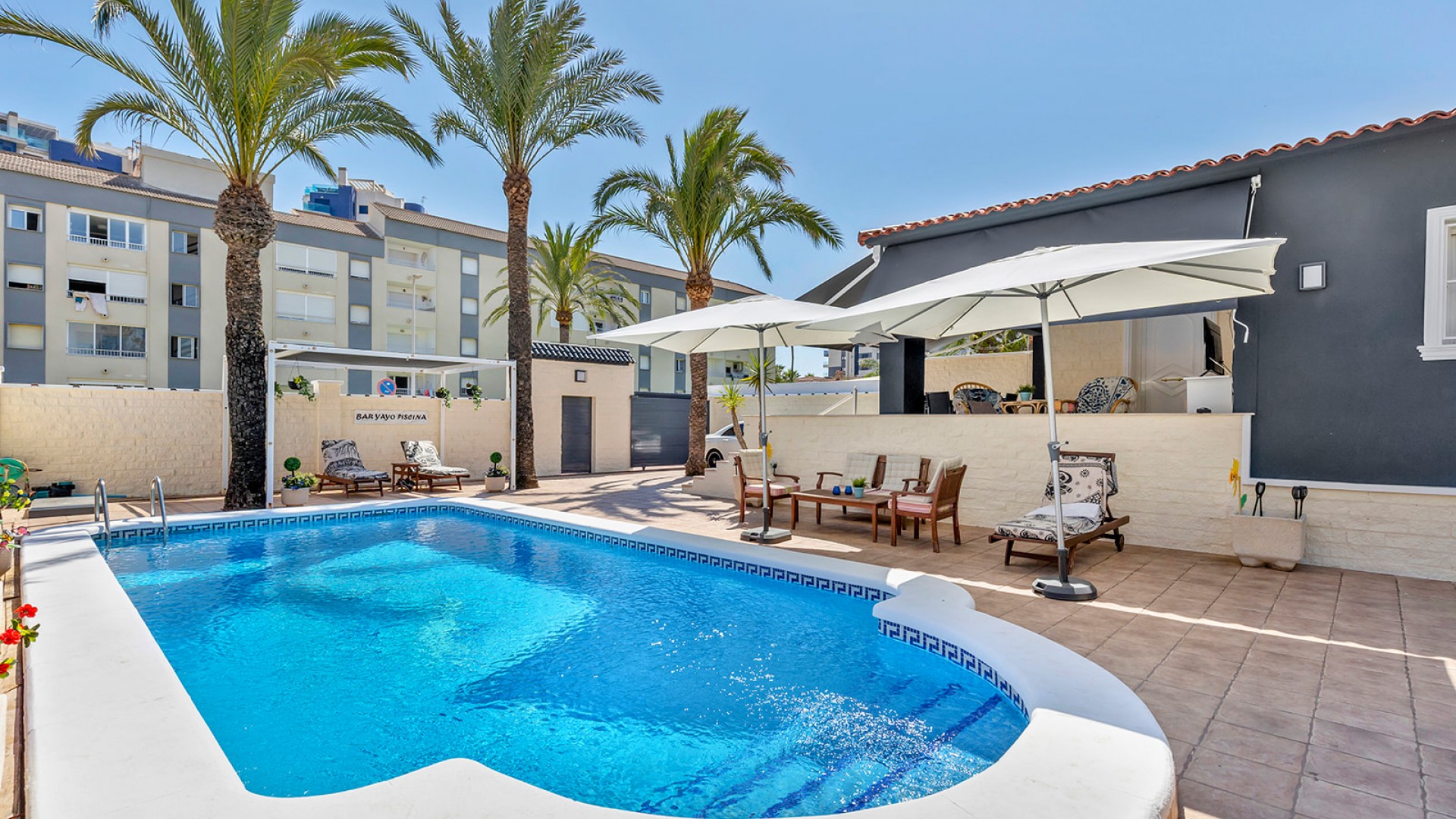 Återförsäljning - Fristående villa -
Torrevieja - Rocio del mar