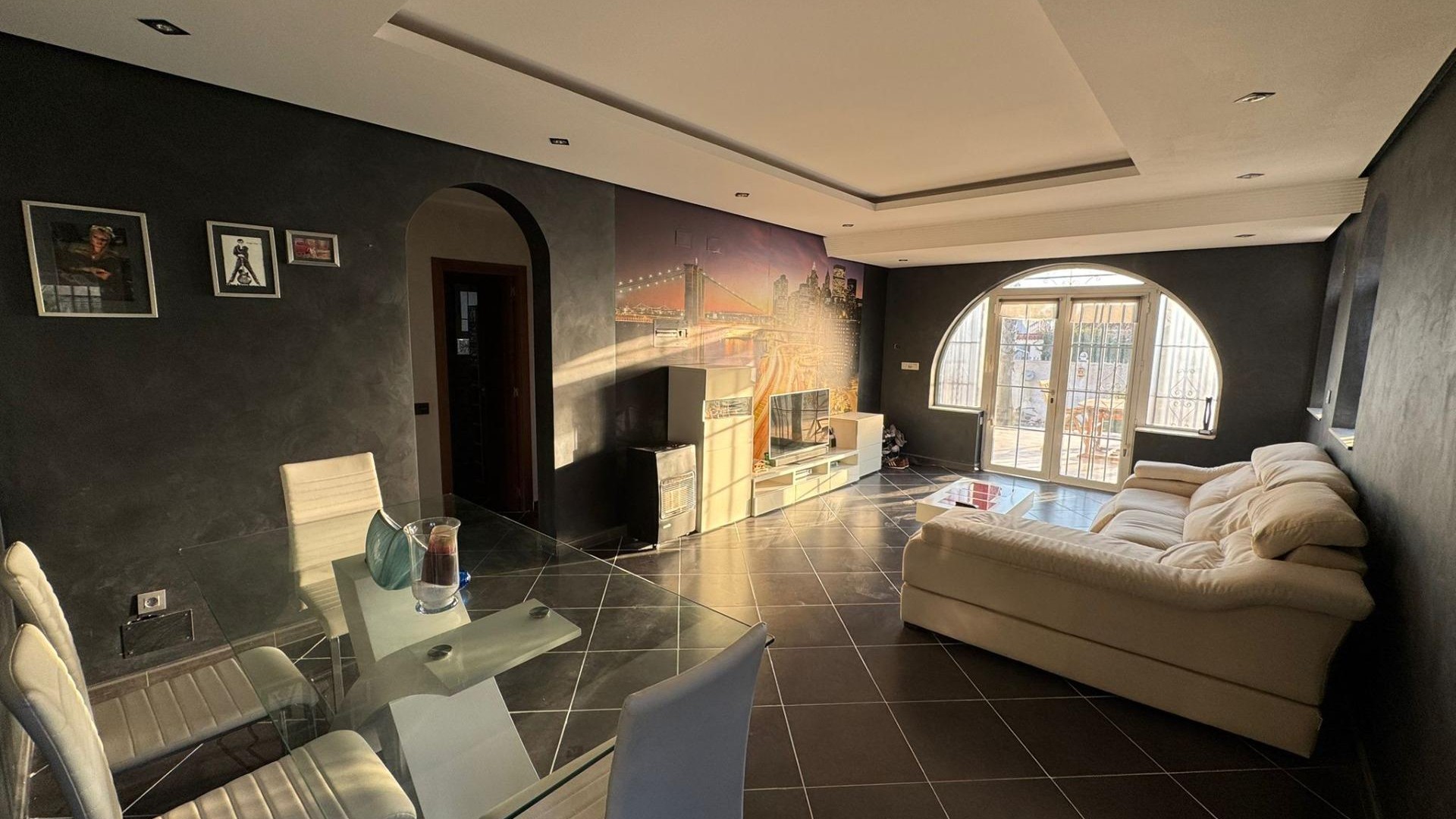 Återförsäljning - Fristående villa -
Torrevieja - San luis