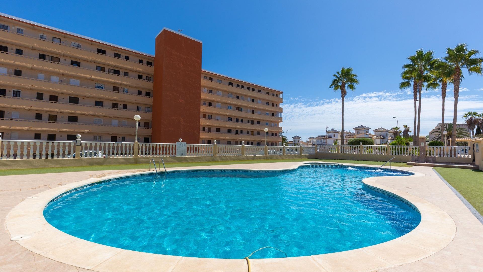 Återförsäljning - Fristående villa -
Torrevieja - Torreblanca