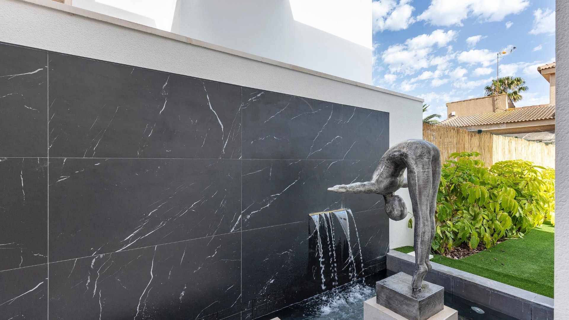 Återförsäljning - Fristående villa -
Torrevieja - Torreta florida