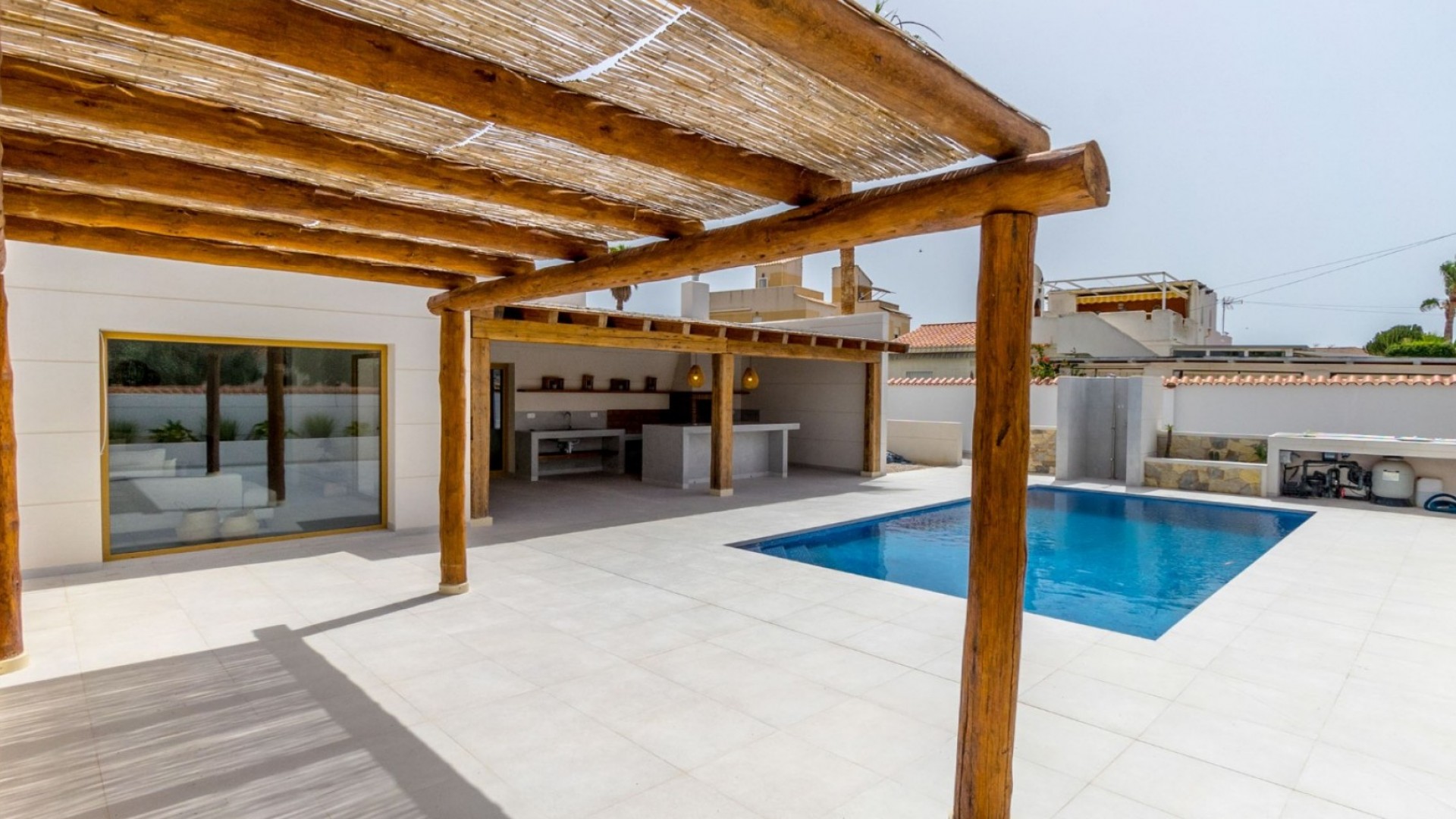 Återförsäljning - Fristående villa -
Torrevieja - Torreta florida