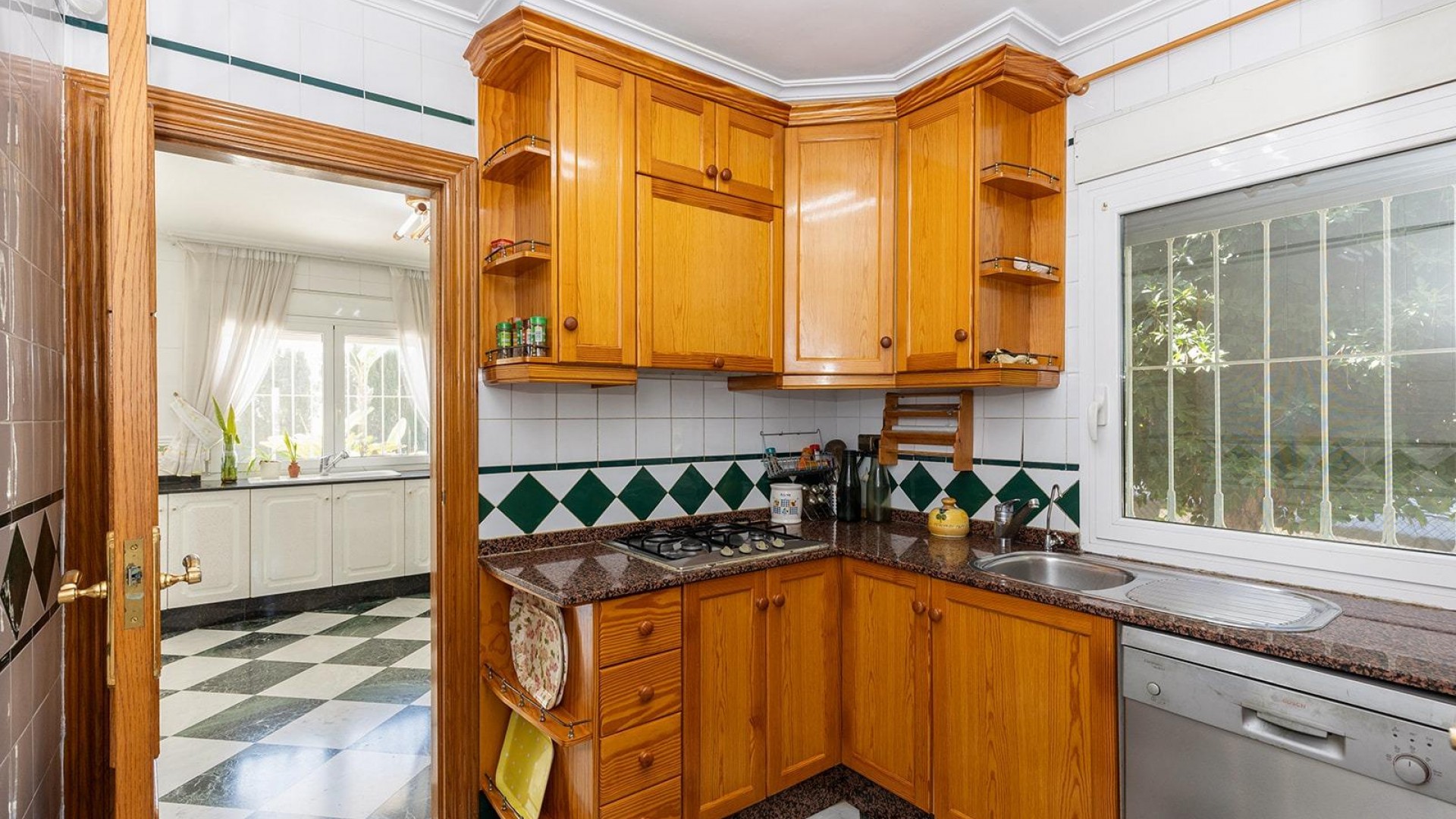 Återförsäljning - Fristående villa -
Torrevieja - Torreta florida