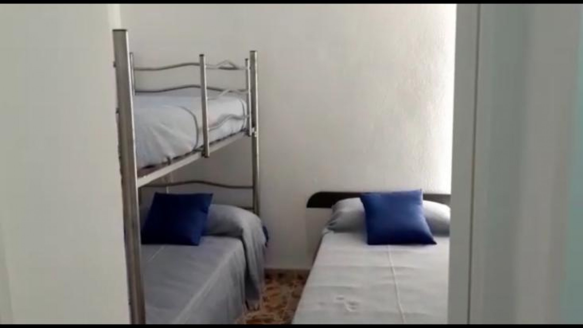 Återförsäljning - Fristående villa -
Torrevieja