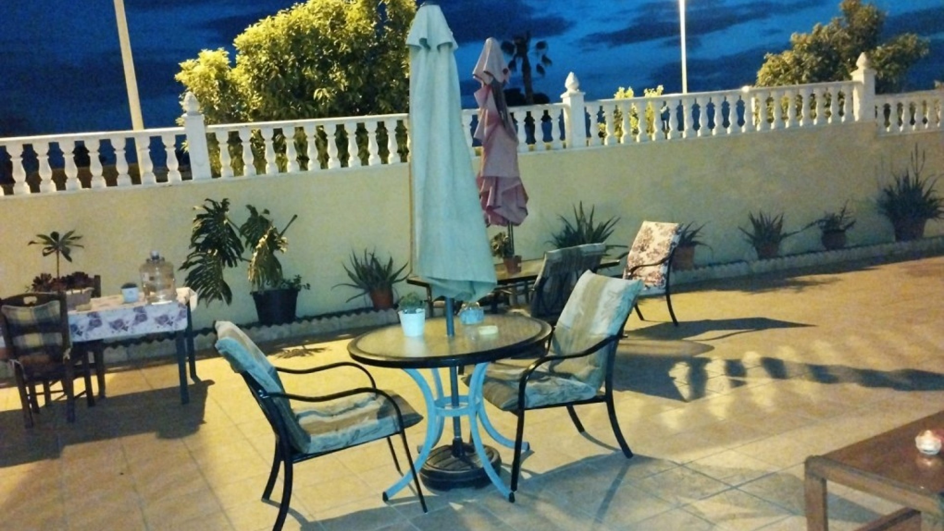 Återförsäljning - Fristående villa -
Torrevieja